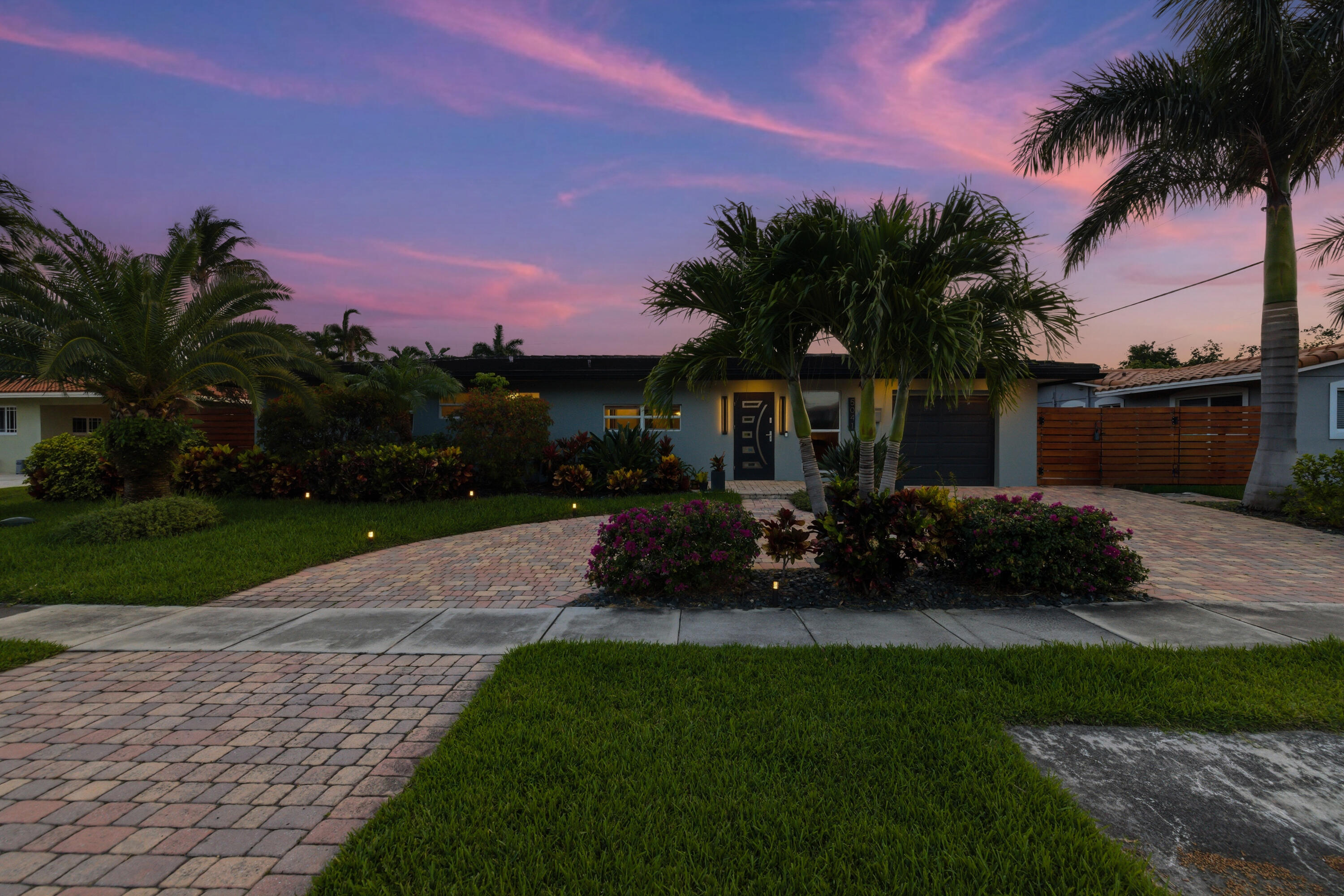 5041 NE 24th, Lighthouse Point FL 33064