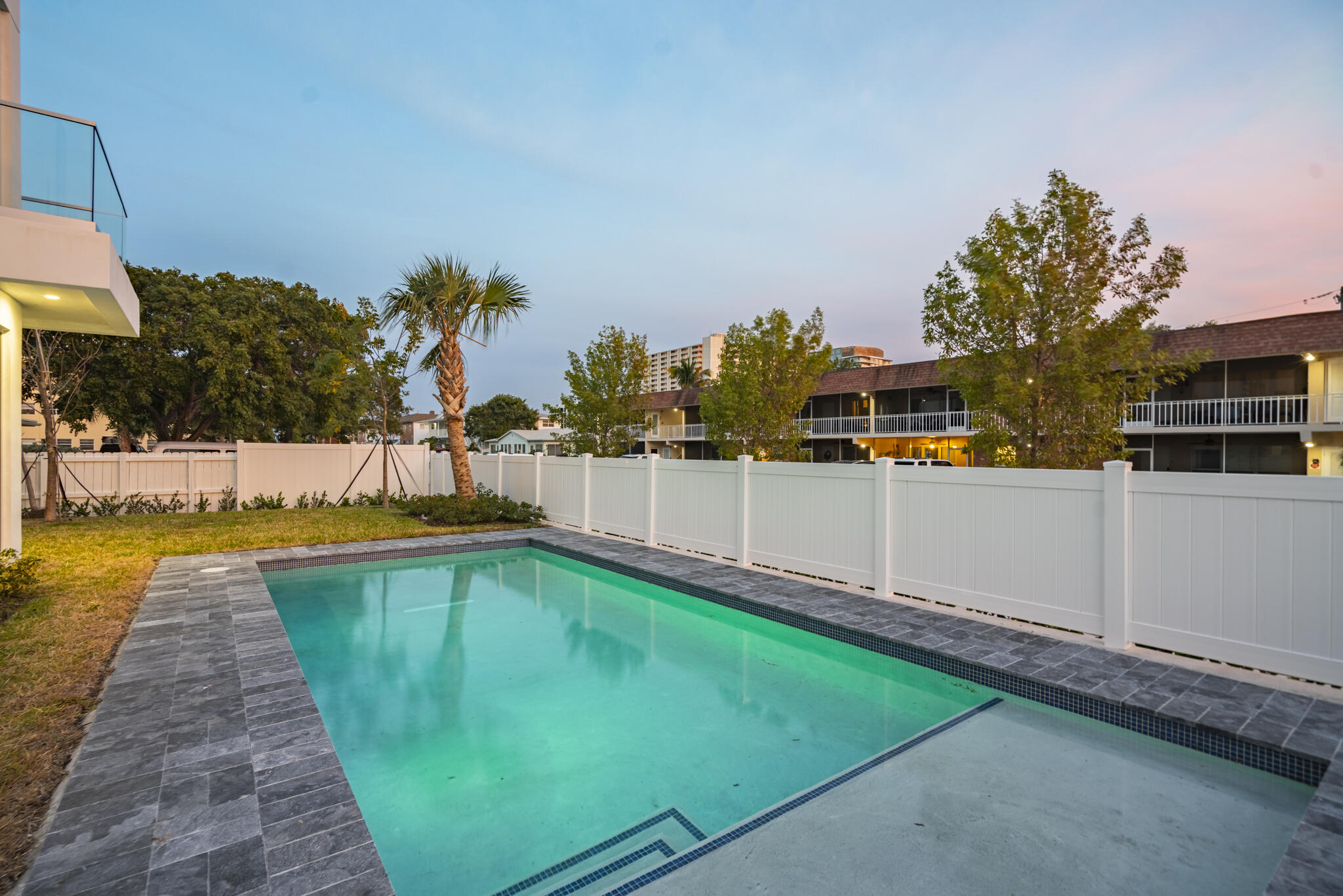 1006 N Riverside, Pompano Beach FL 33062
