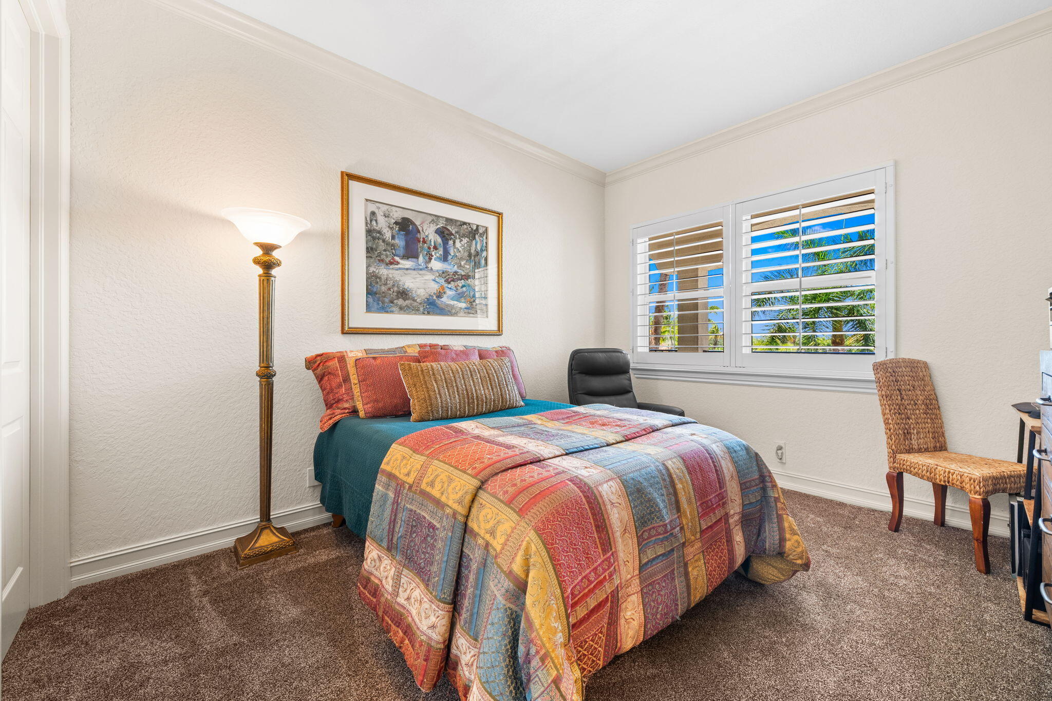 2720 NE 15th #303, Fort Lauderdale FL 33304