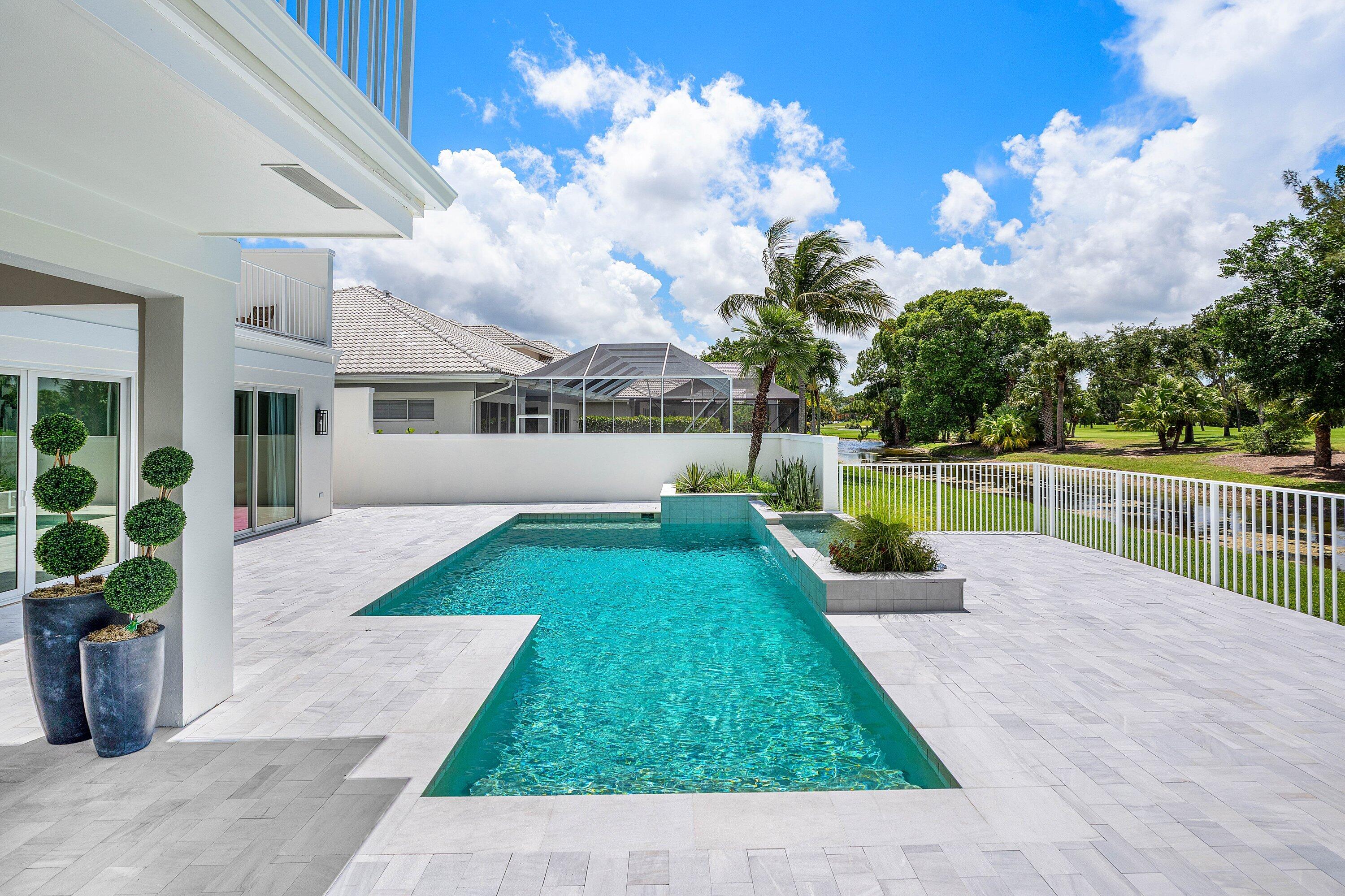 9701 Spray, West Palm Beach FL 33411