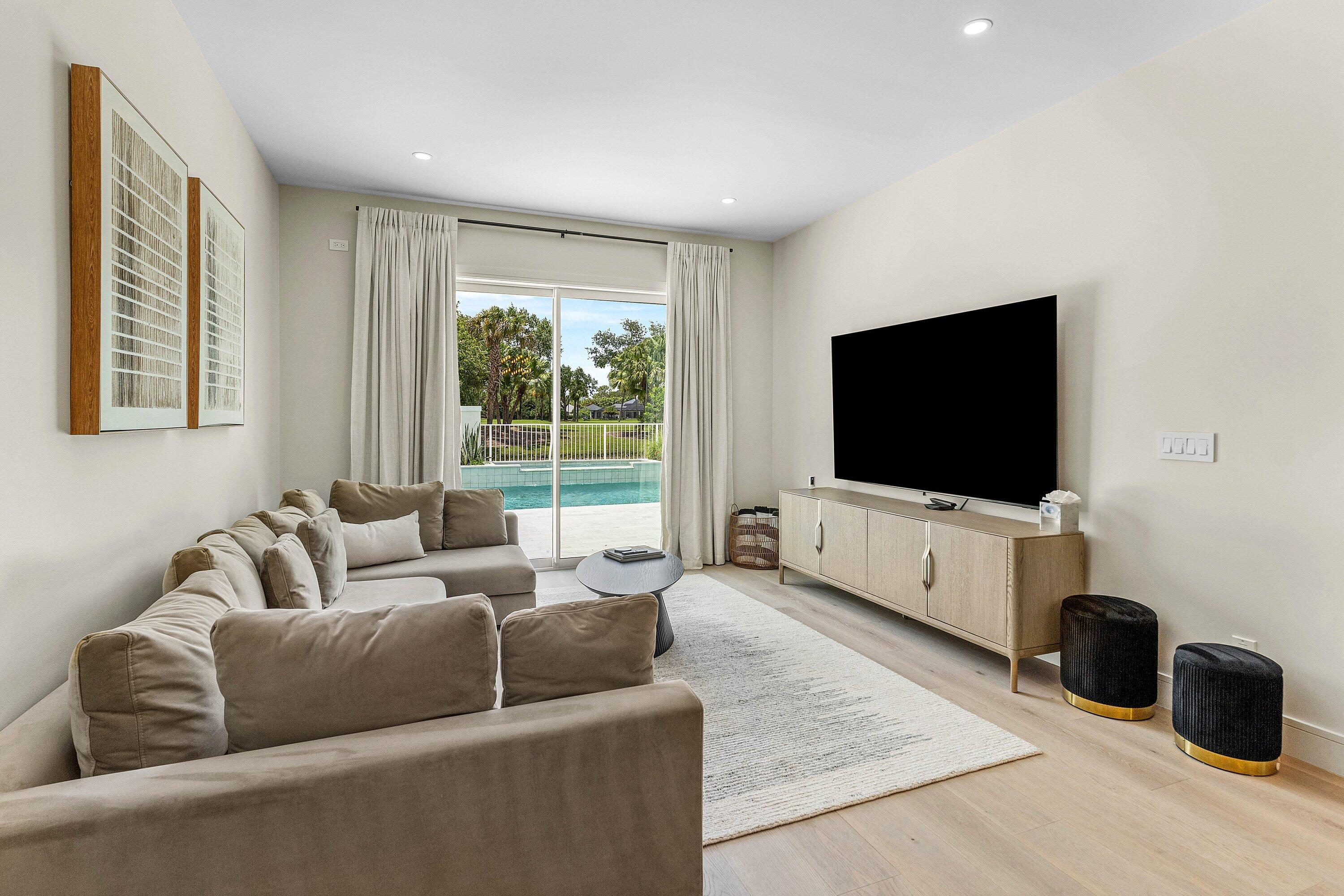 9701 Spray, West Palm Beach FL 33411