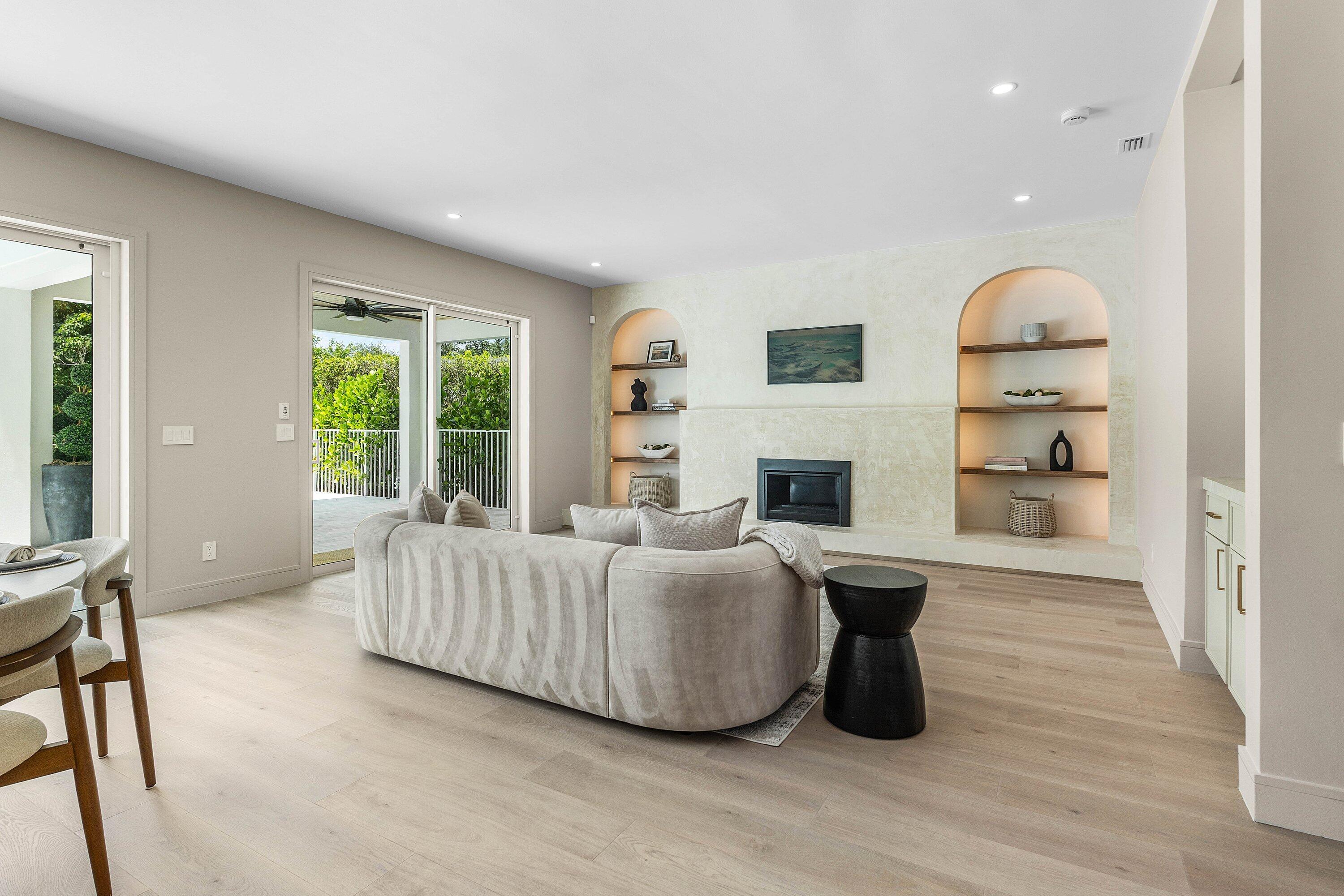 9701 Spray, West Palm Beach FL 33411