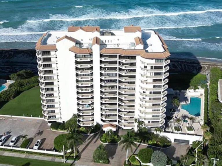 800 Ocean #205, Juno Beach FL 33408