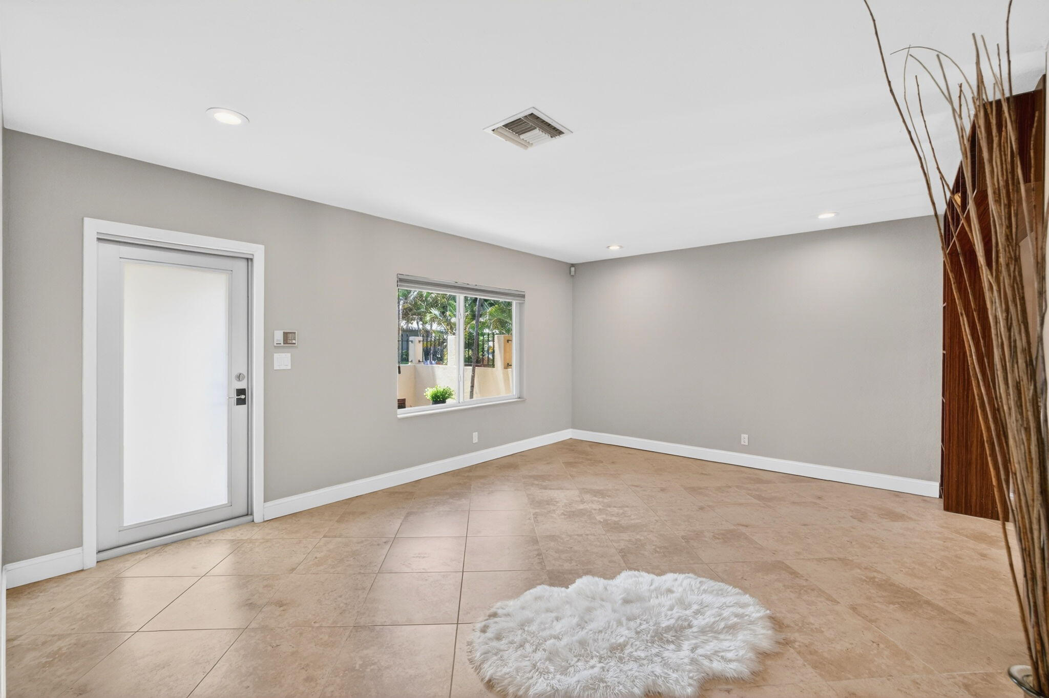 1426 NE 17th, Fort Lauderdale FL 33304