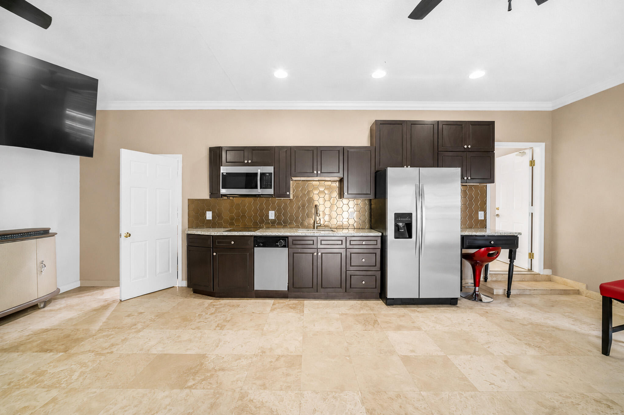 6911 NW 84th, Parkland FL 33067