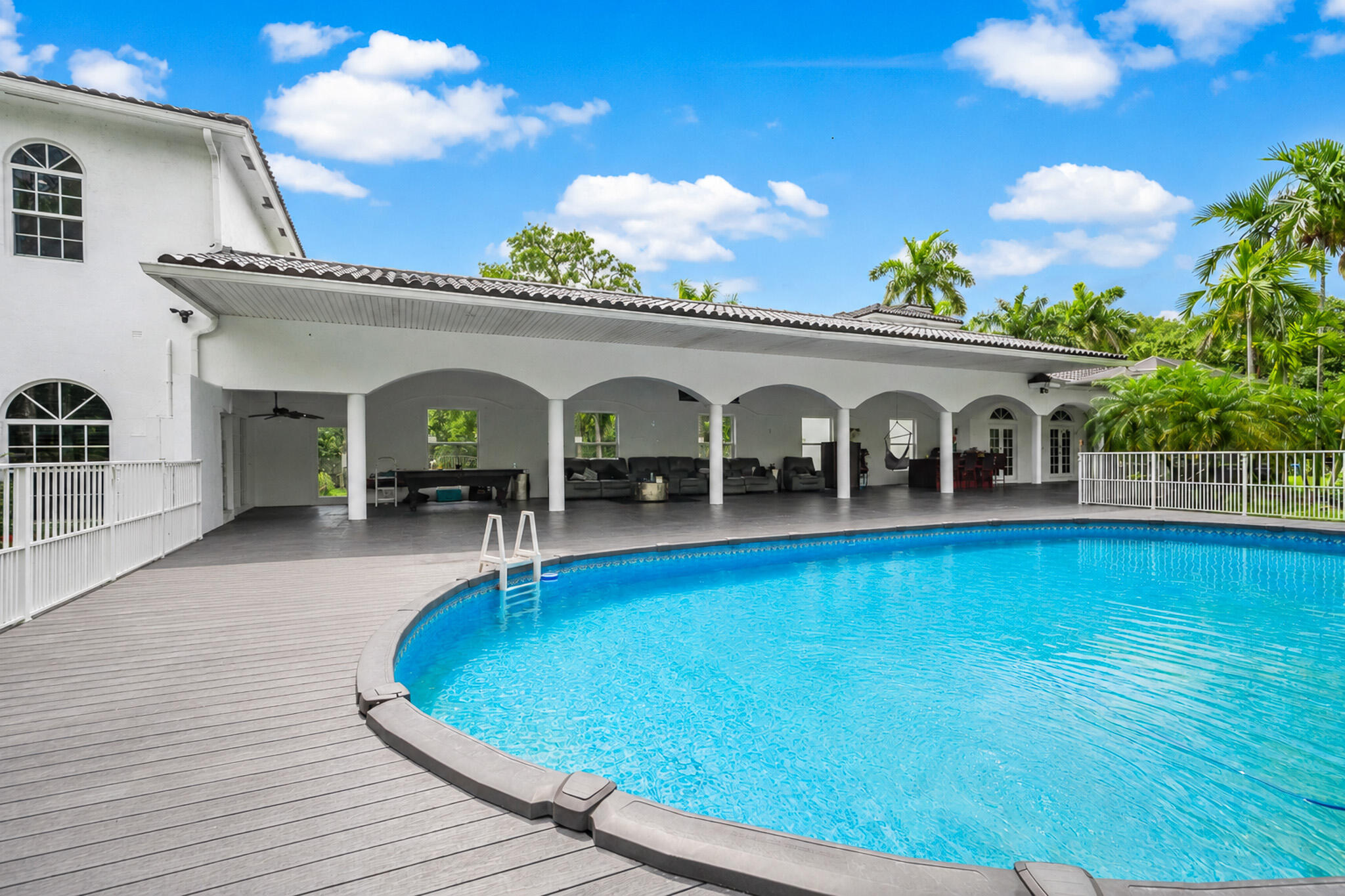 6911 NW 84th, Parkland FL 33067
