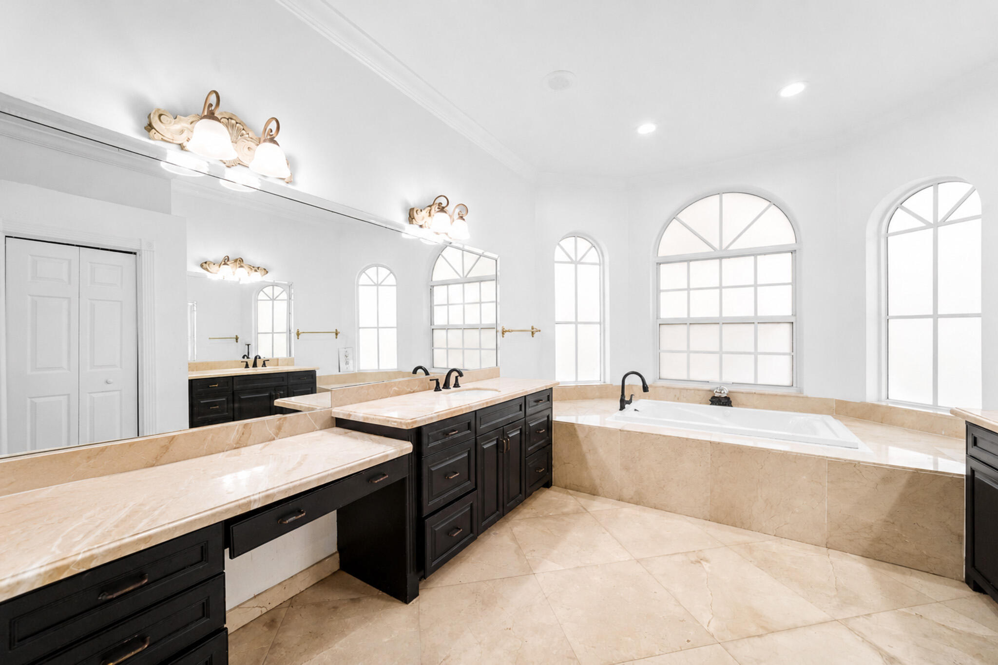 6911 NW 84th, Parkland FL 33067