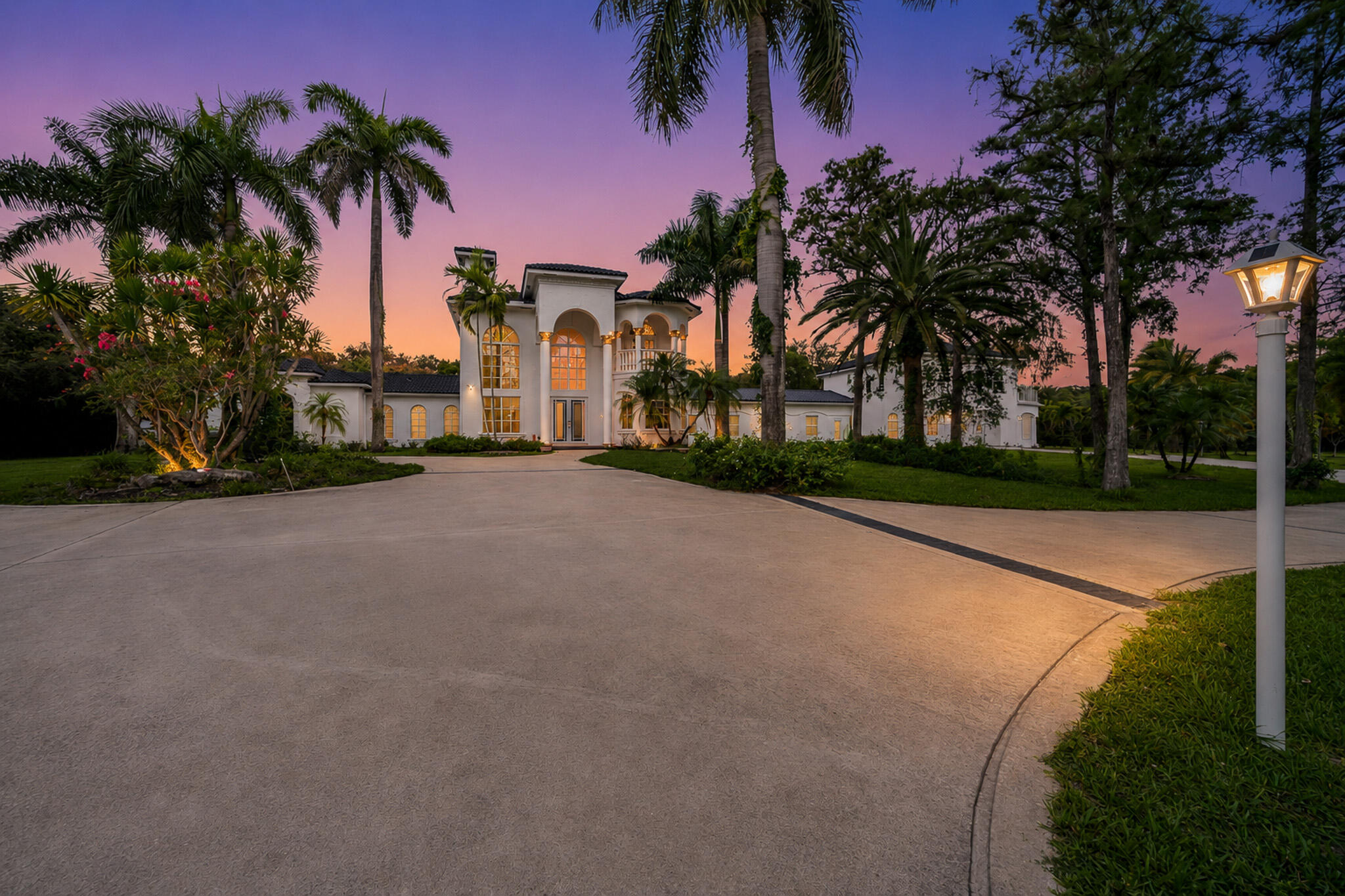 6911 NW 84th, Parkland FL 33067