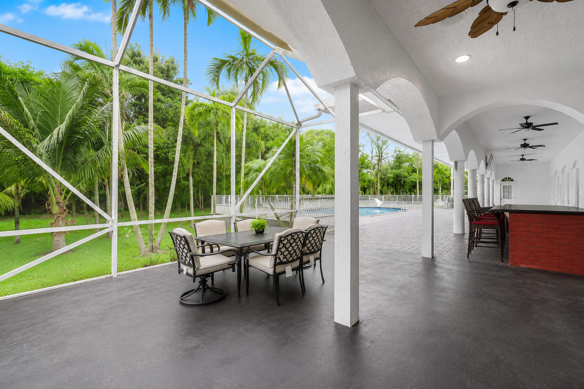 6911 NW 84th, Parkland FL 33067