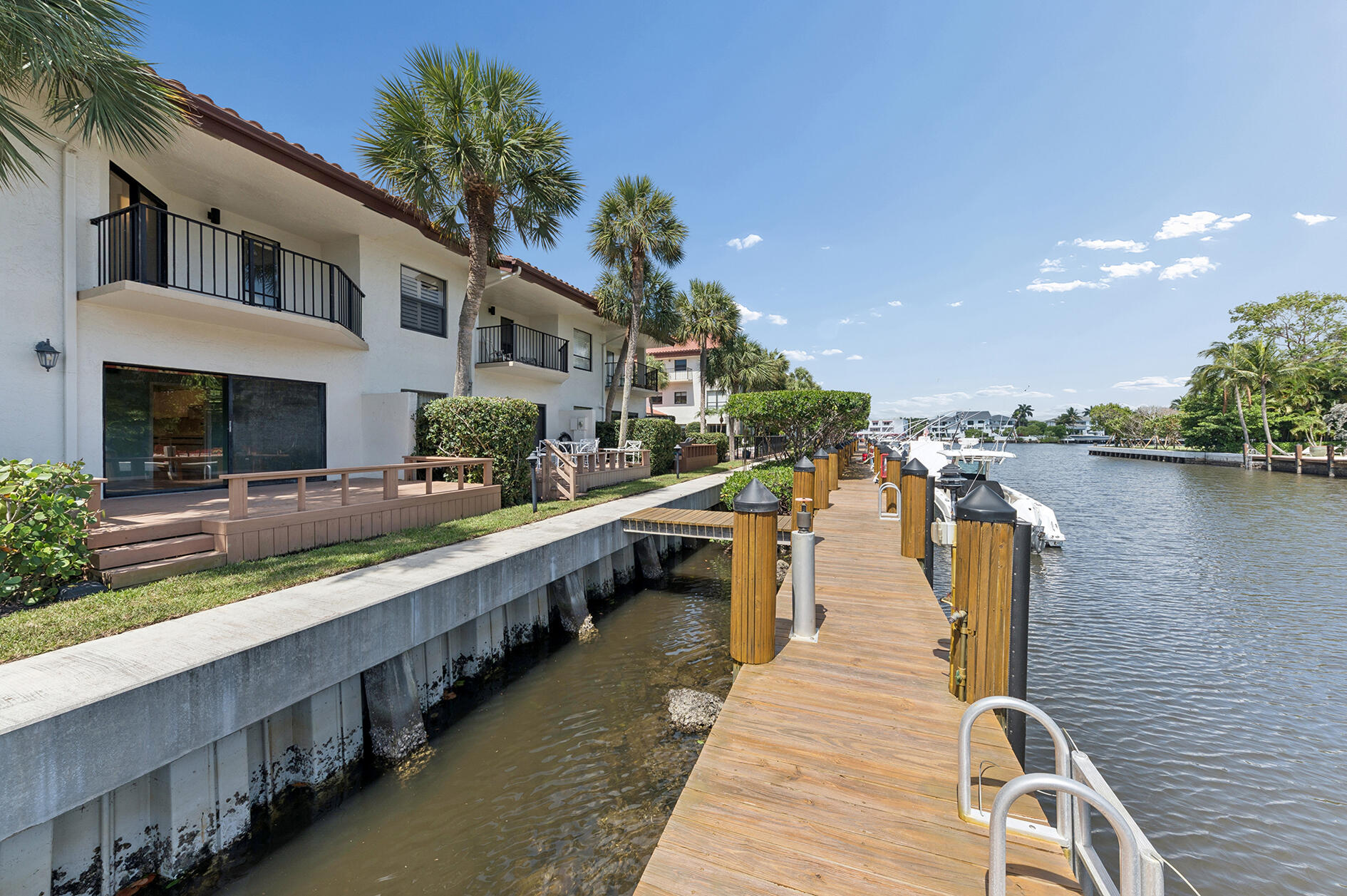 800 Andrews #4, Delray Beach FL 33483