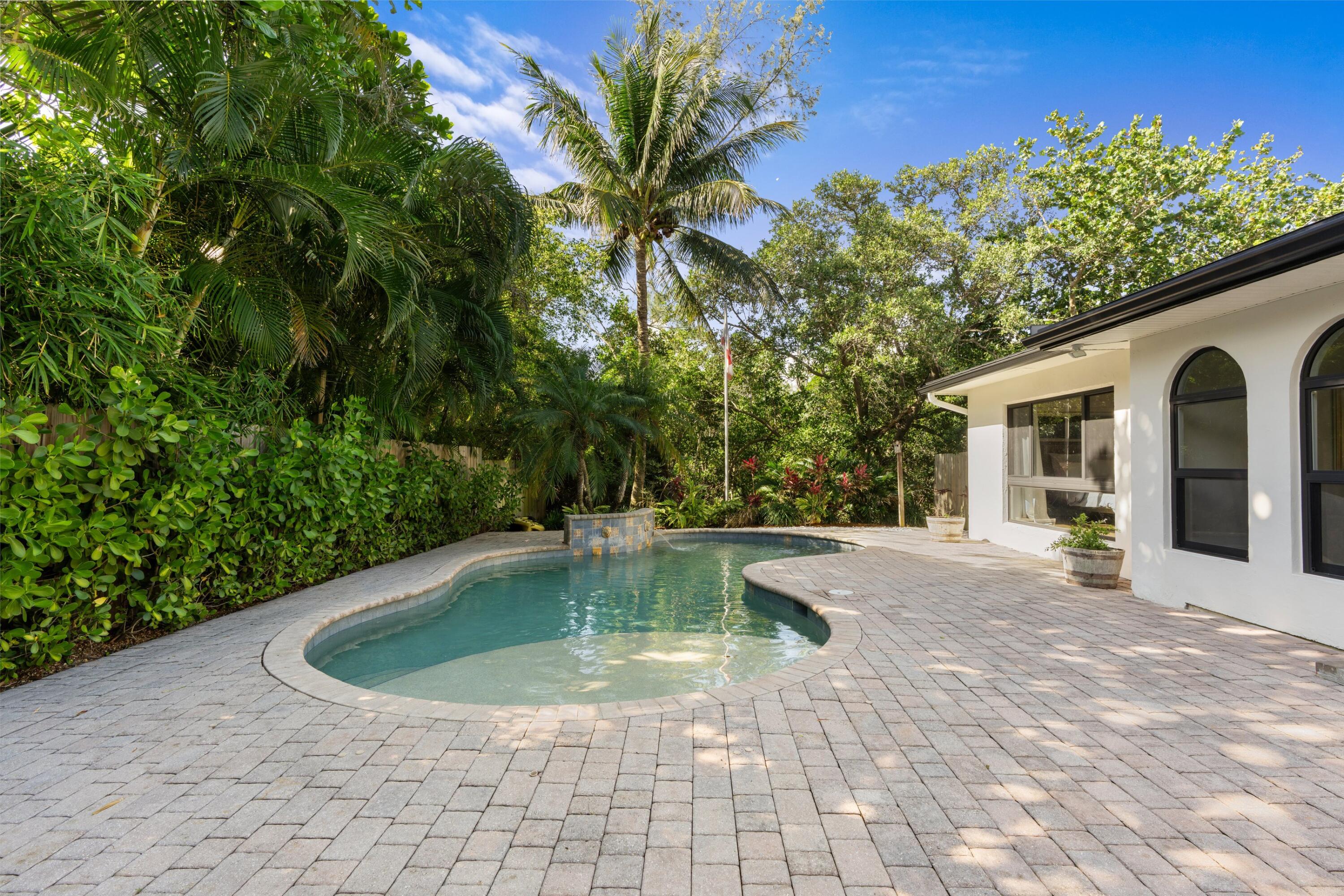 35 Anna, Ocean Ridge FL 33435