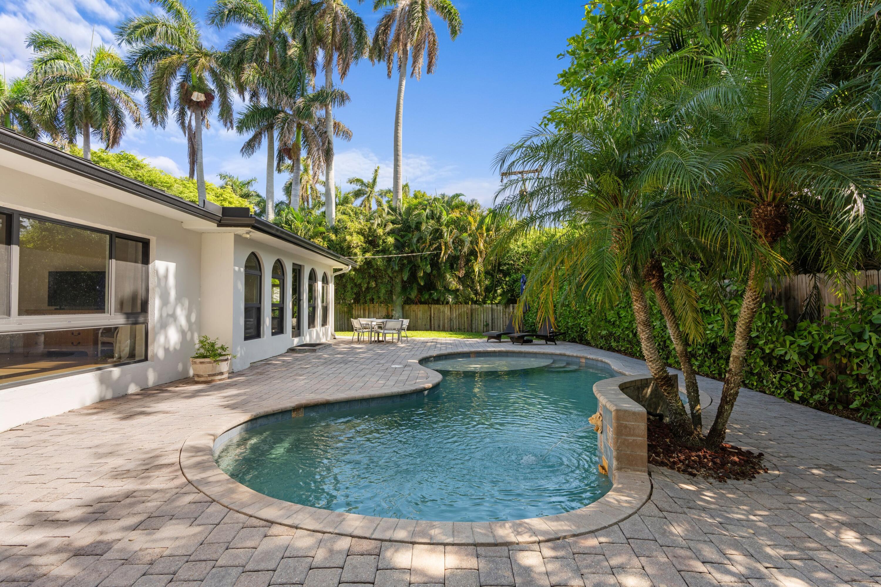35 Anna, Ocean Ridge FL 33435