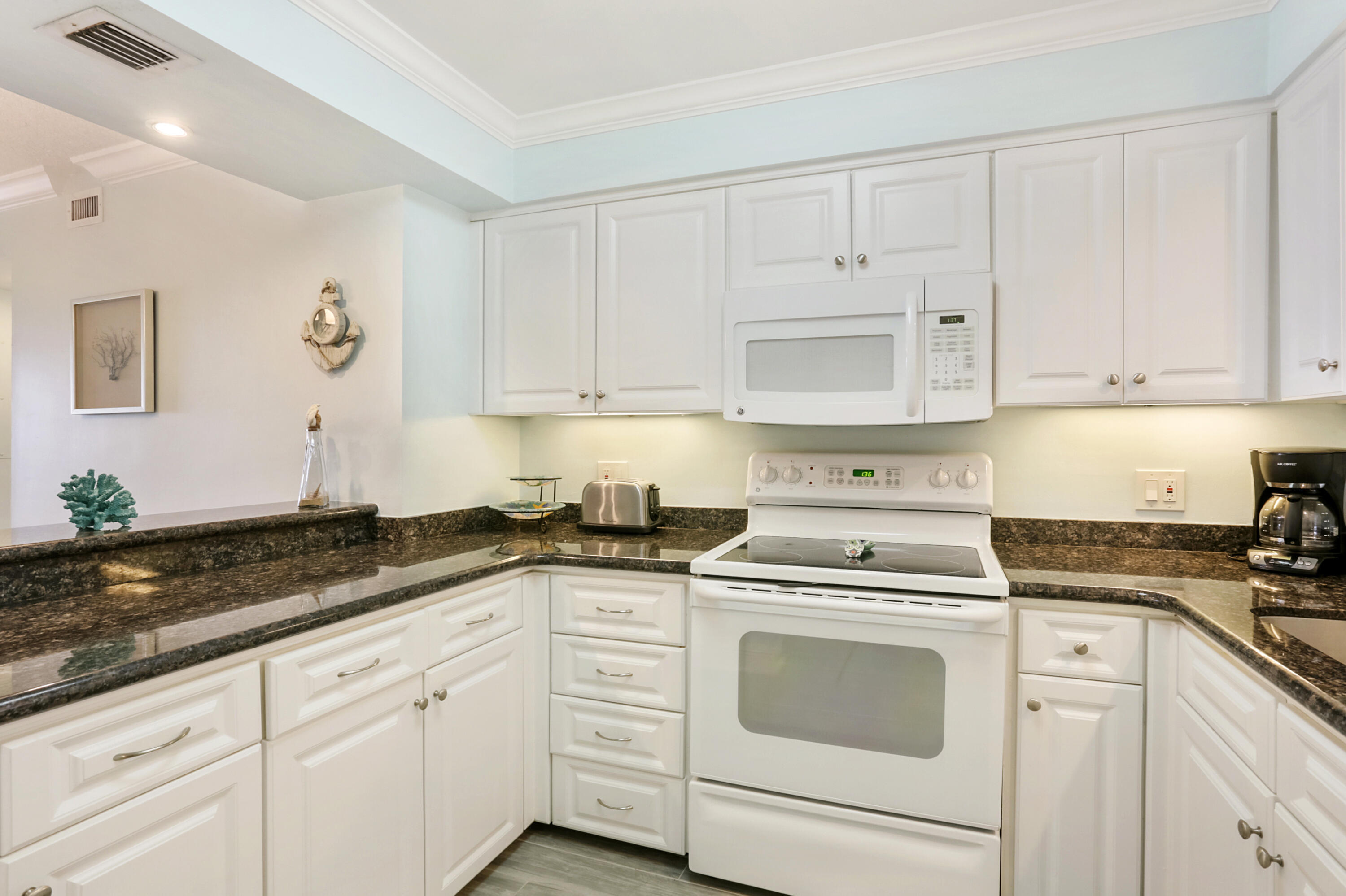420 Celestial Way #206, Juno Beach FL 33408
