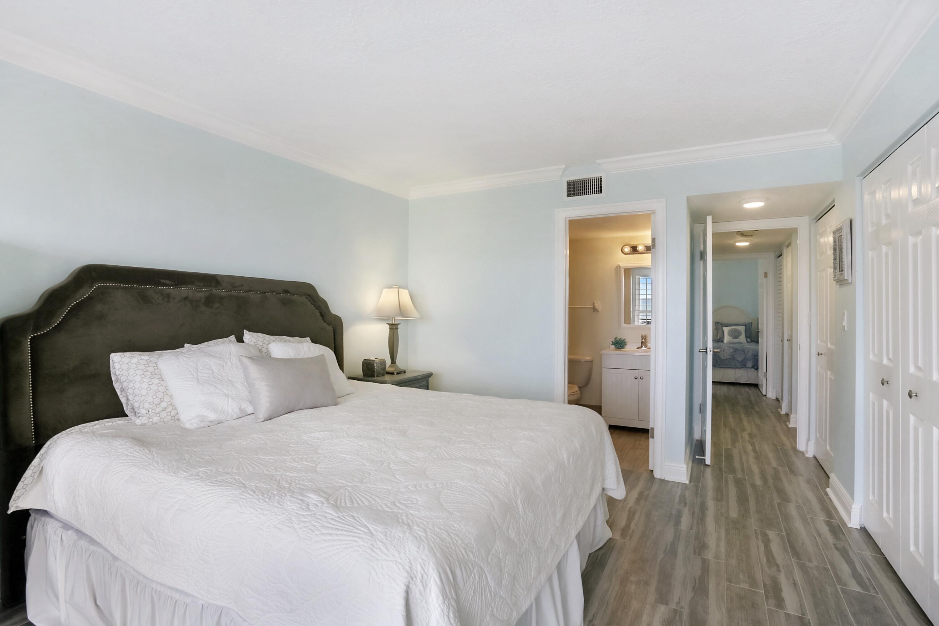 420 Celestial Way #206, Juno Beach FL 33408