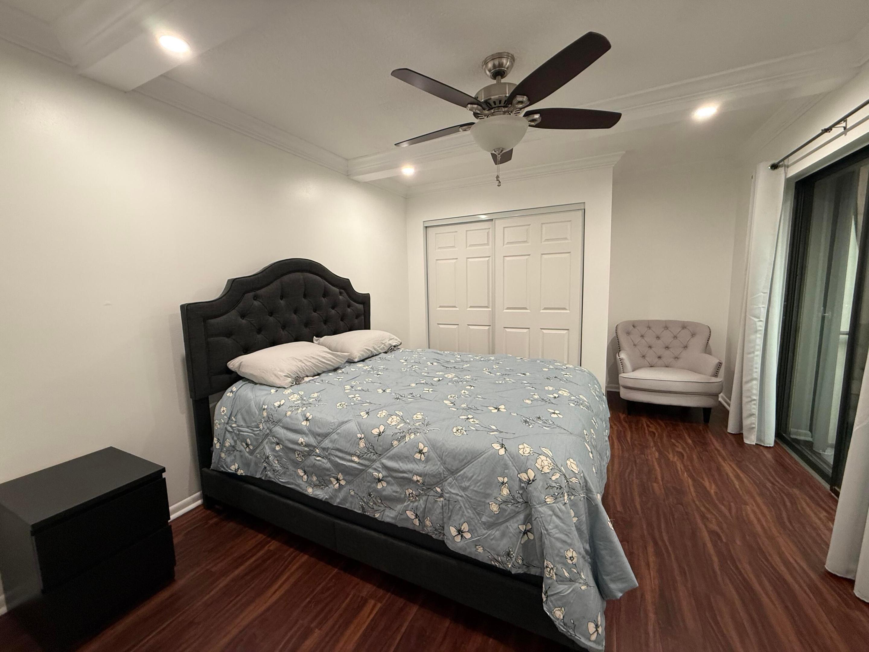 2410 24th, Palm Beach Gardens FL 33418