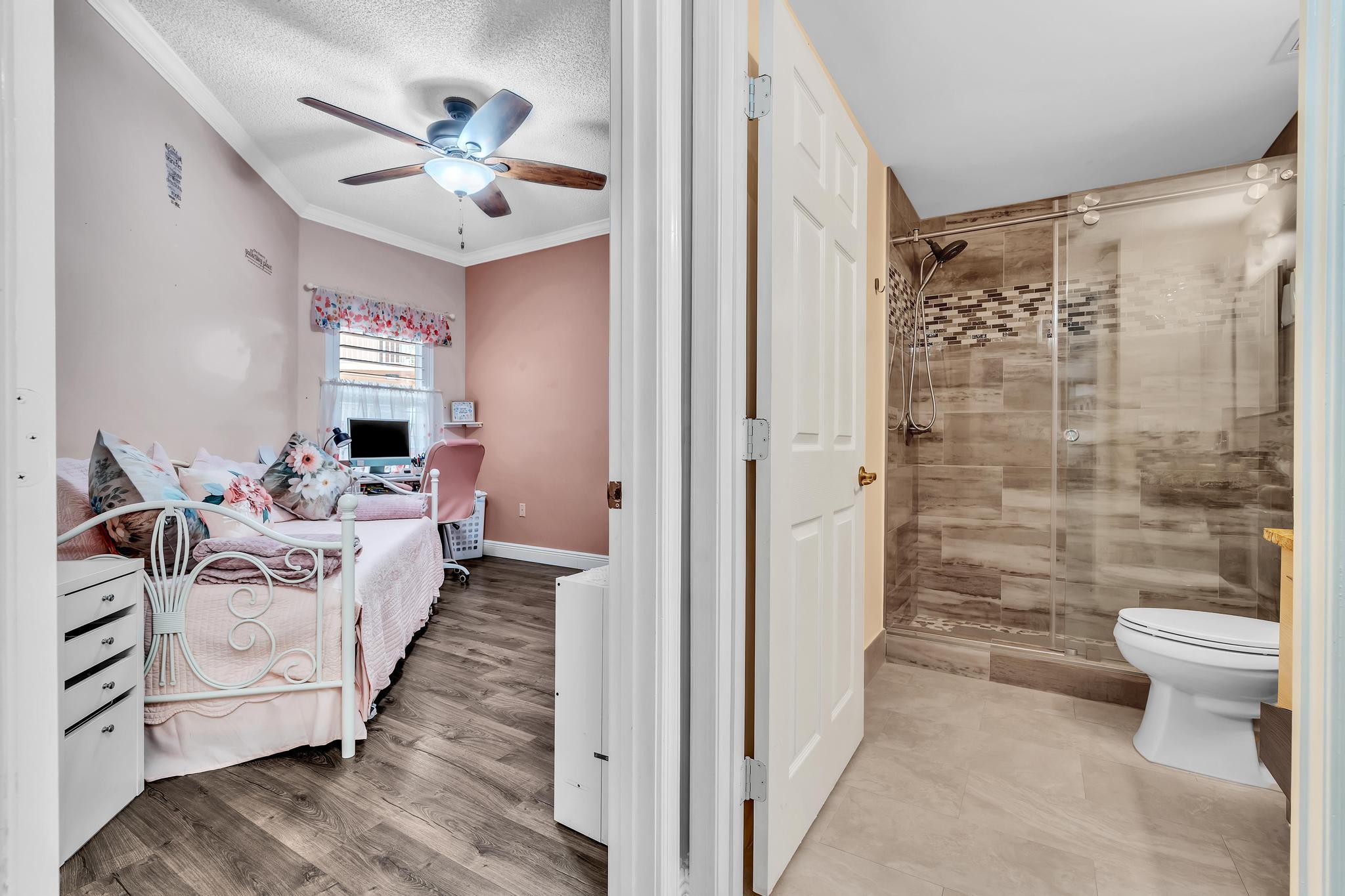 7647 Southampton #308, Tamarac FL 33321