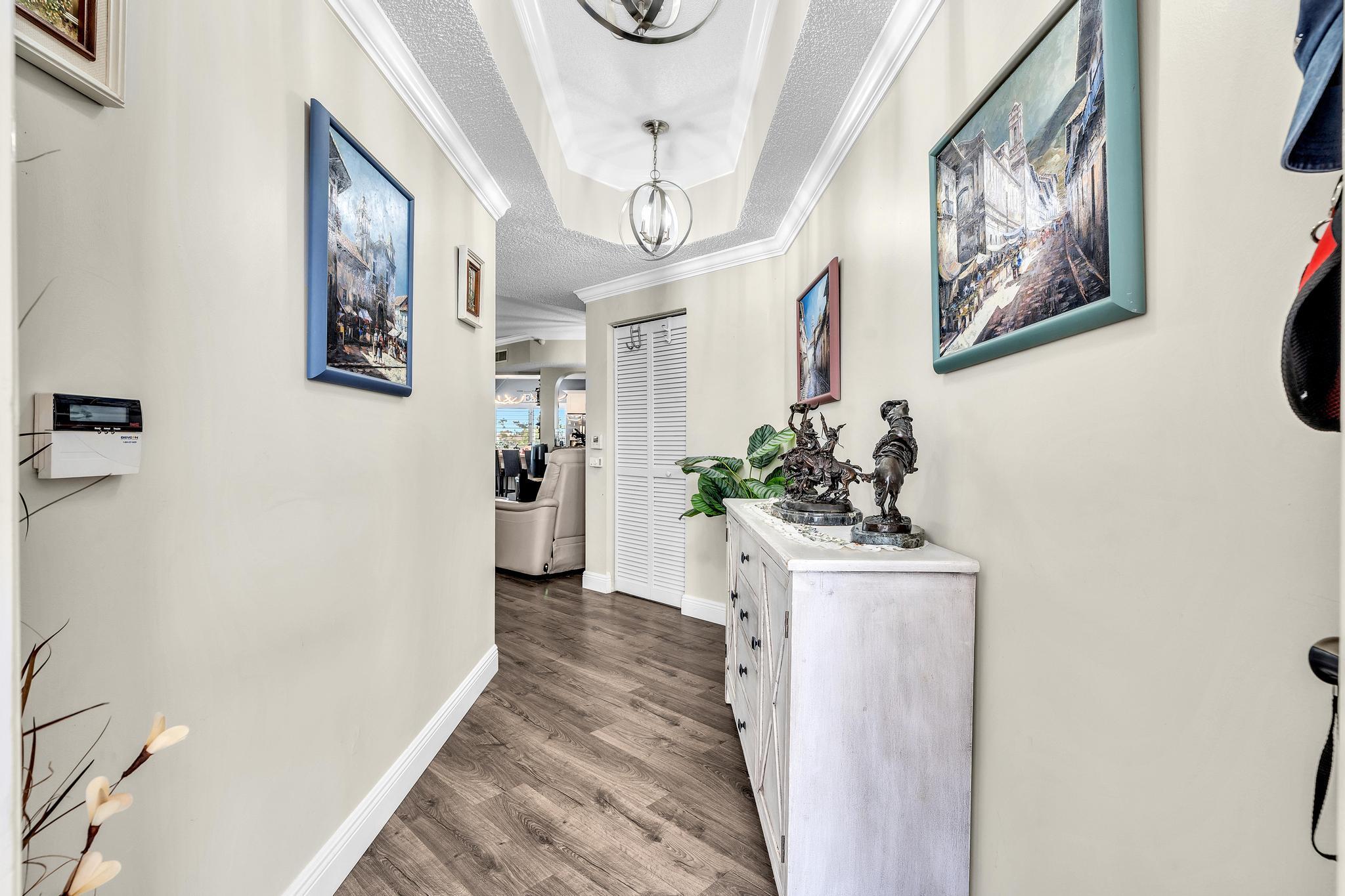 7647 Southampton #308, Tamarac FL 33321
