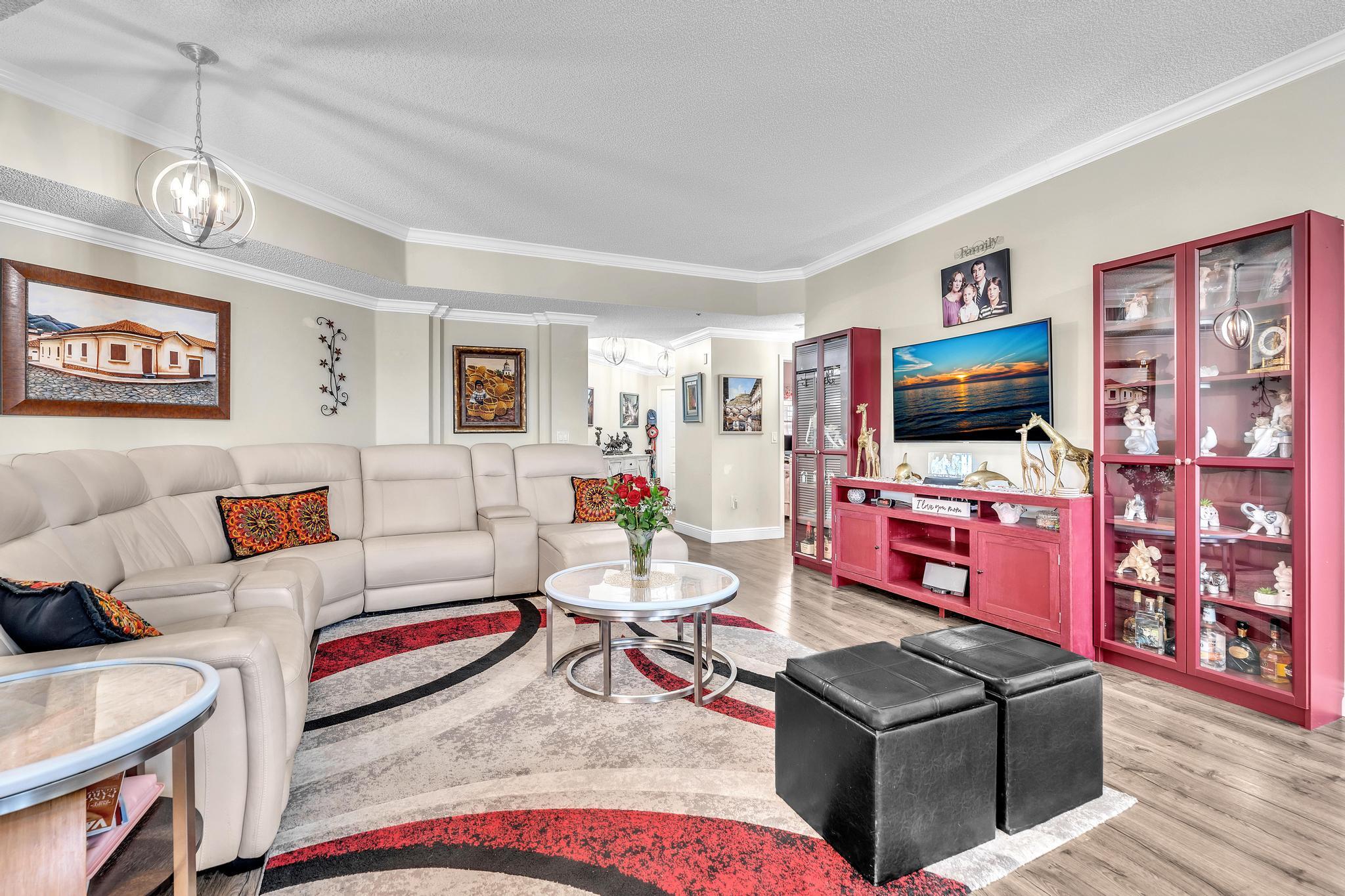 7647 Southampton #308, Tamarac FL 33321
