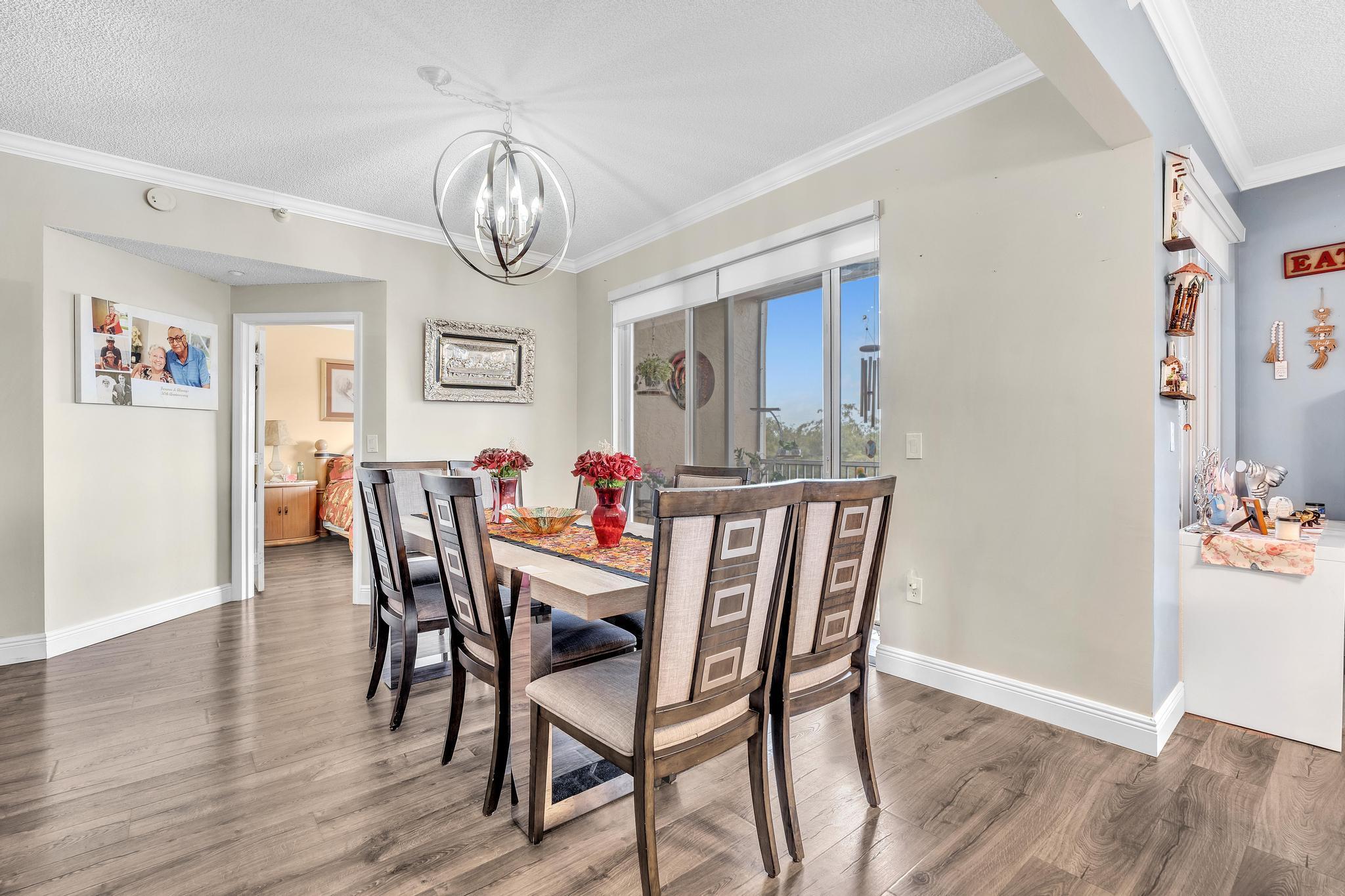 7647 Southampton #308, Tamarac FL 33321