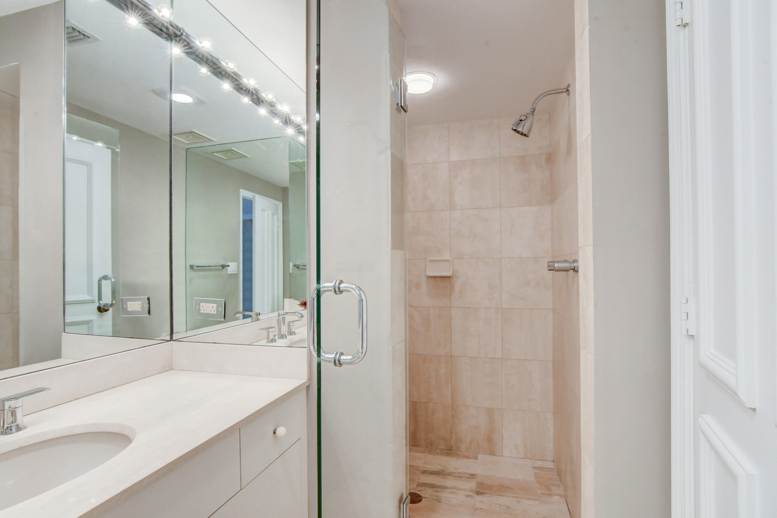 300 SE 5th #6160, Boca Raton FL 33432