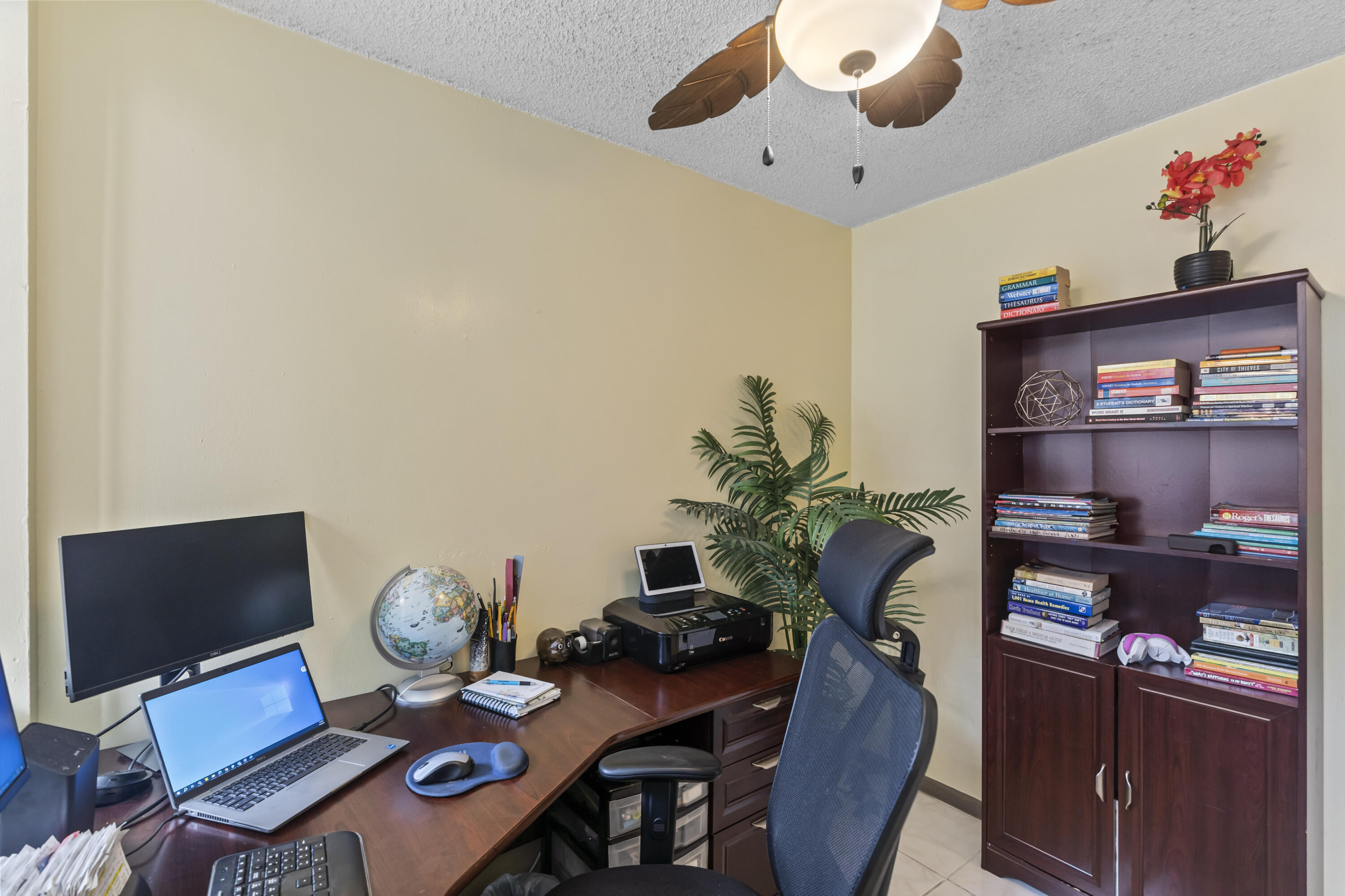 3100 NW 46th #107, Oakland Park FL 33309