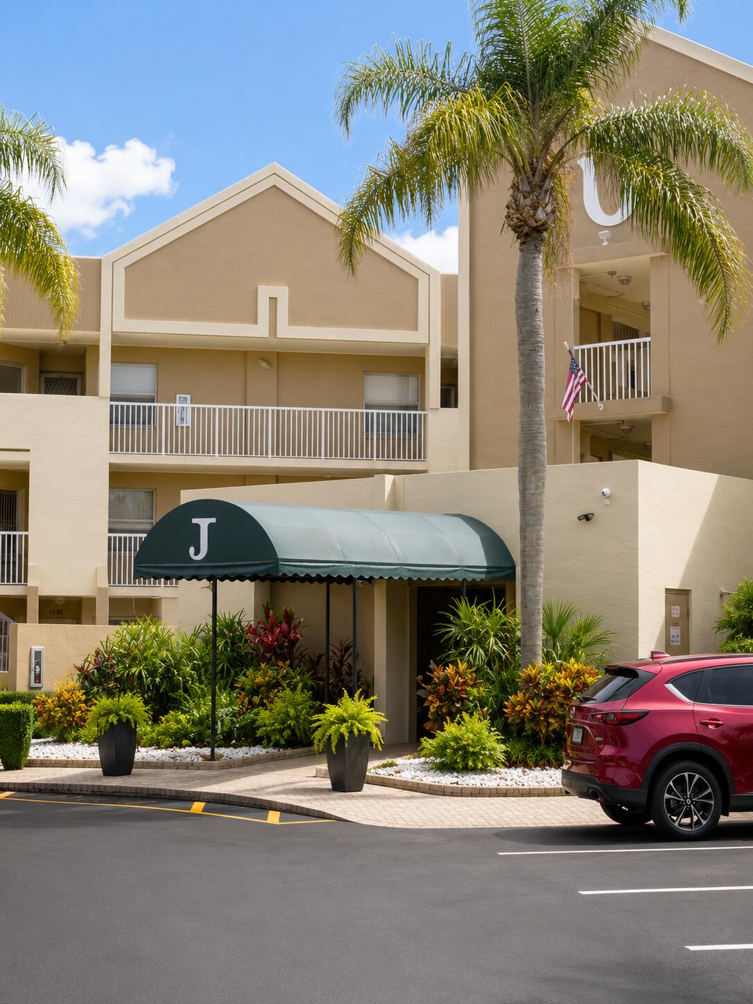 7383 Granville #314, Tamarac FL 33321