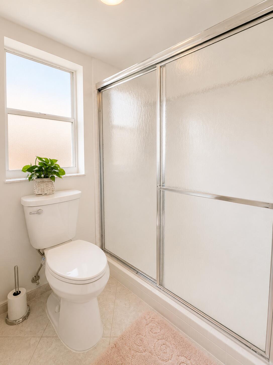 7383 Granville #314, Tamarac FL 33321