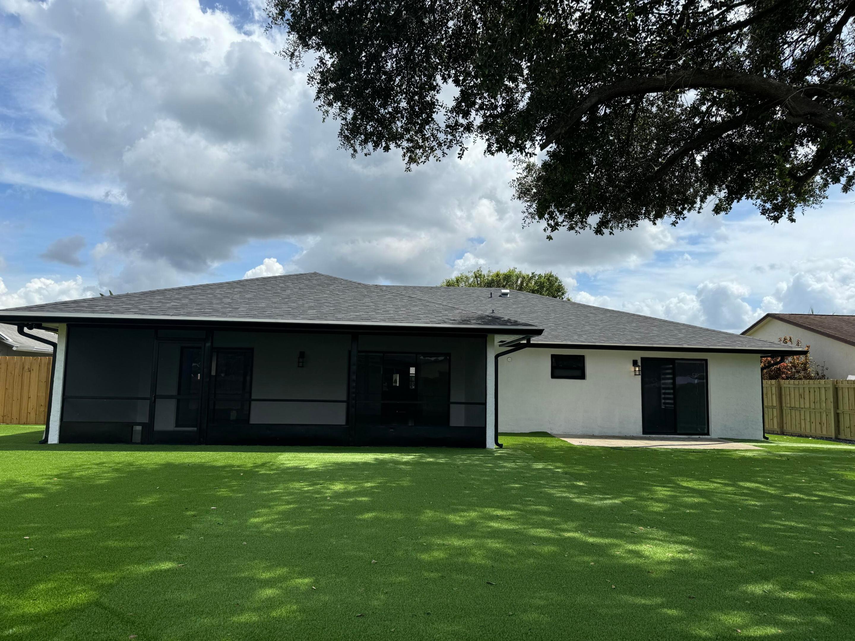 158 Cordoba, Royal Palm Beach FL 33411