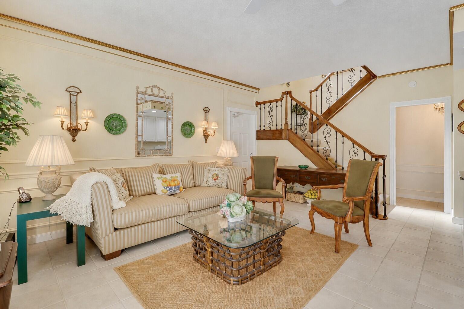 77 Laurel Oaks, Tequesta FL 33469