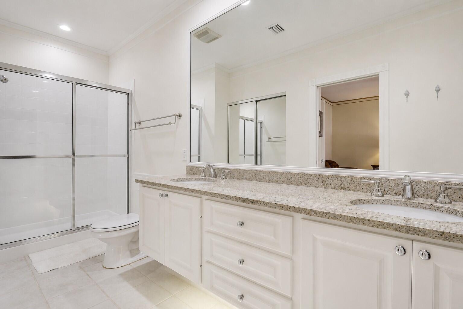 77 Laurel Oaks, Tequesta FL 33469