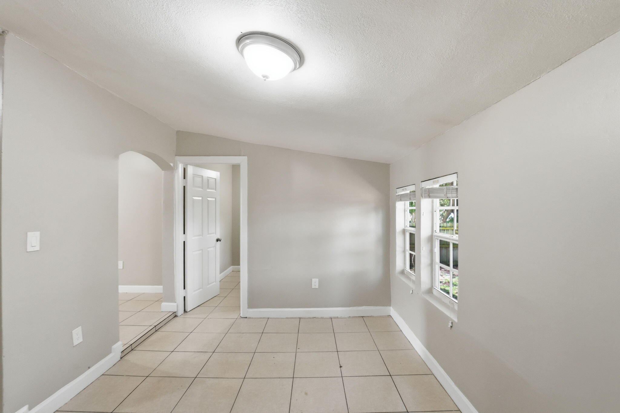 7604 NW 3rd, Miami FL 33150