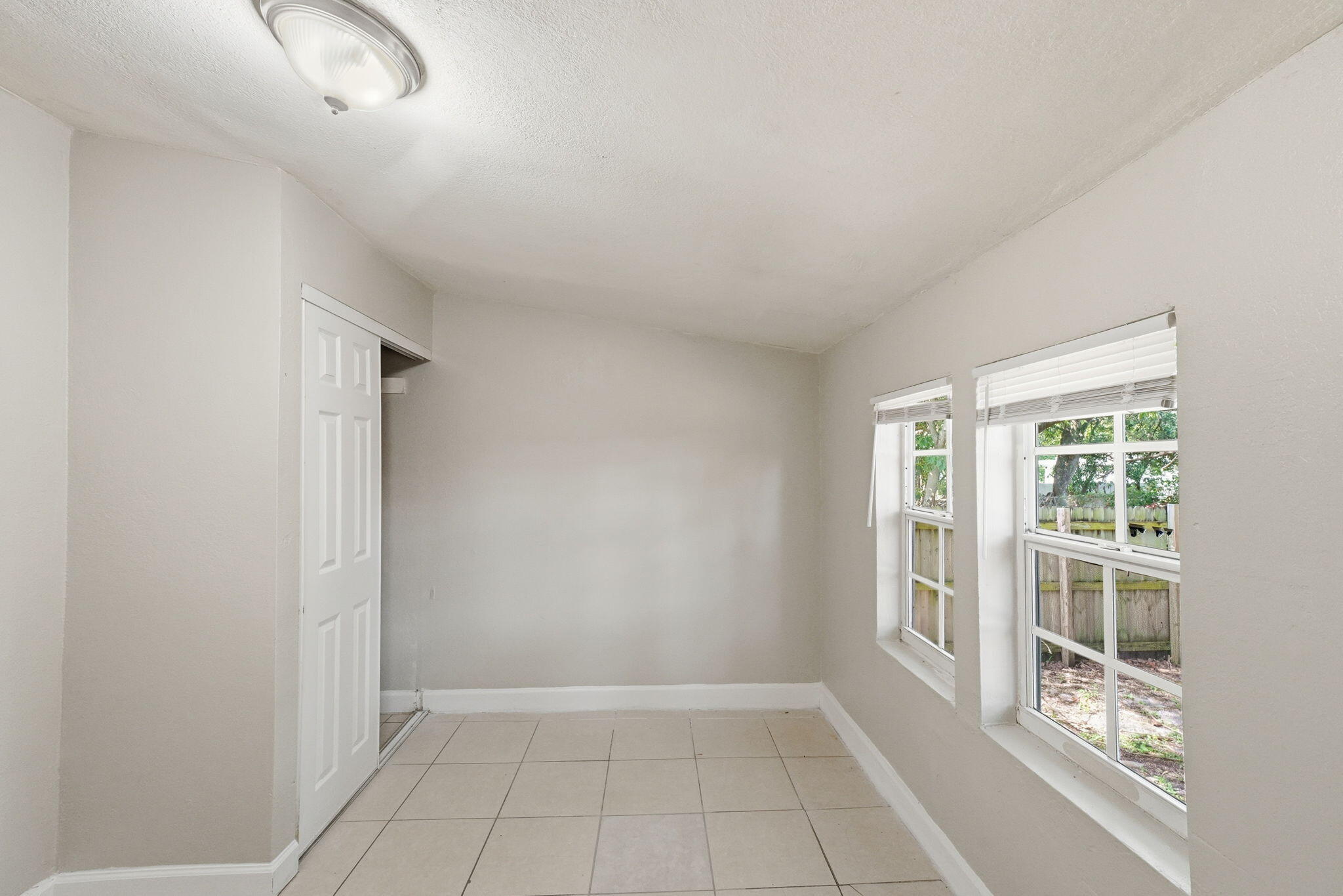 7604 NW 3rd, Miami FL 33150