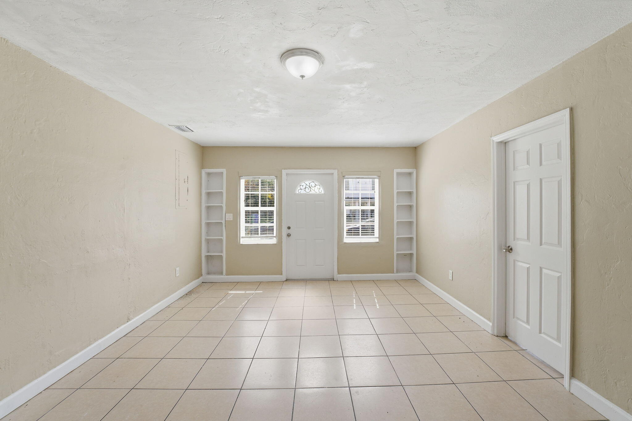 7604 NW 3rd, Miami FL 33150