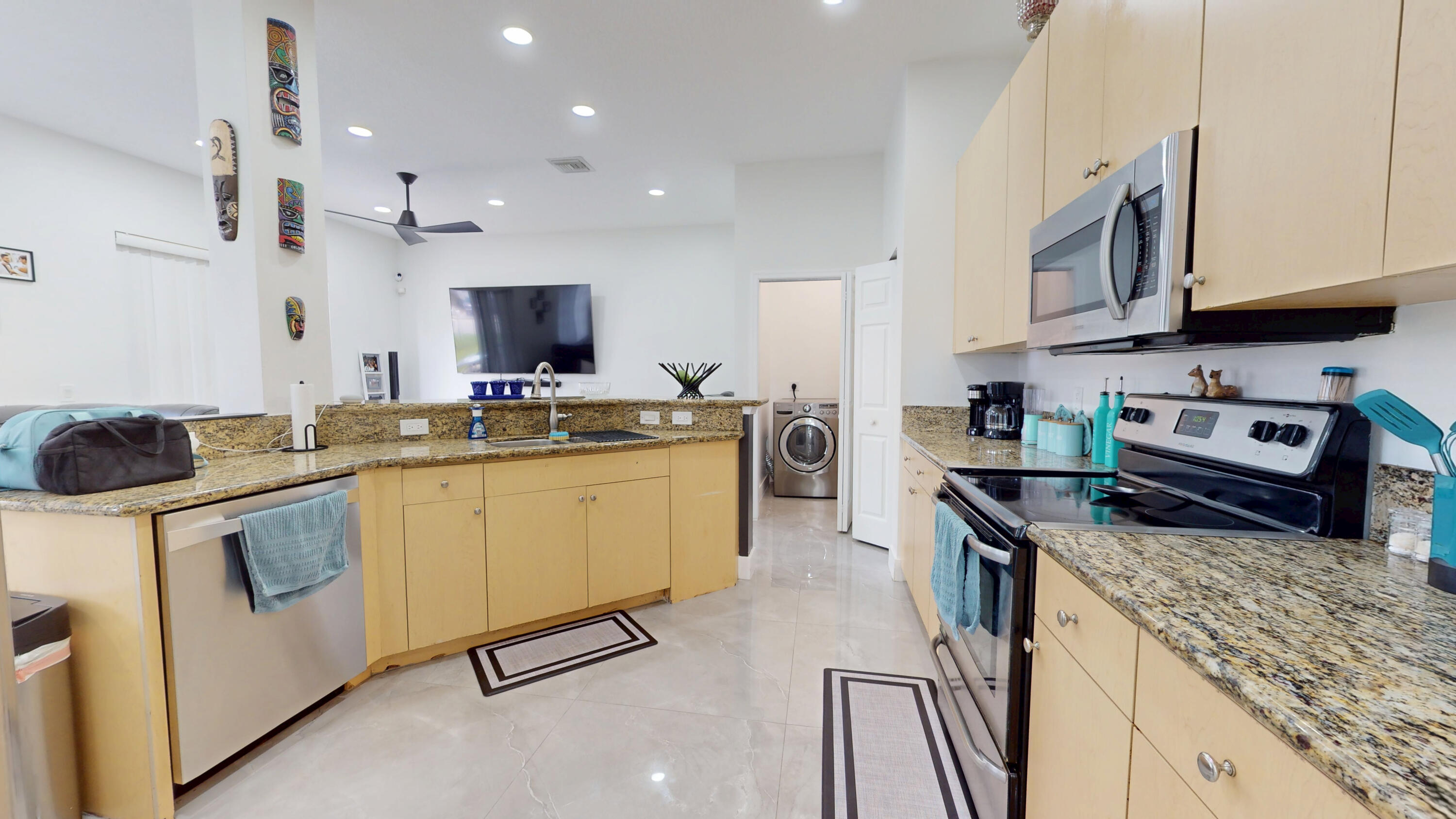 8586 White Cay, West Palm Beach FL 33411