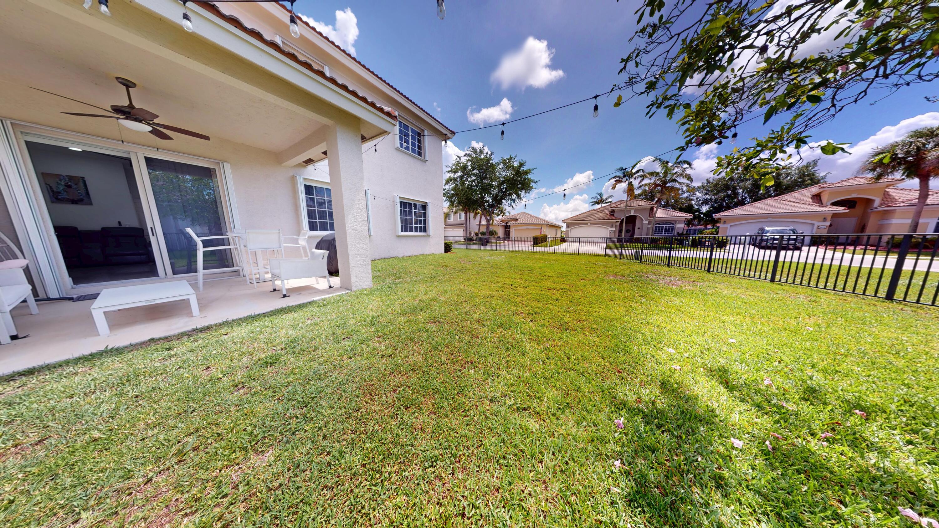 8586 White Cay, West Palm Beach FL 33411