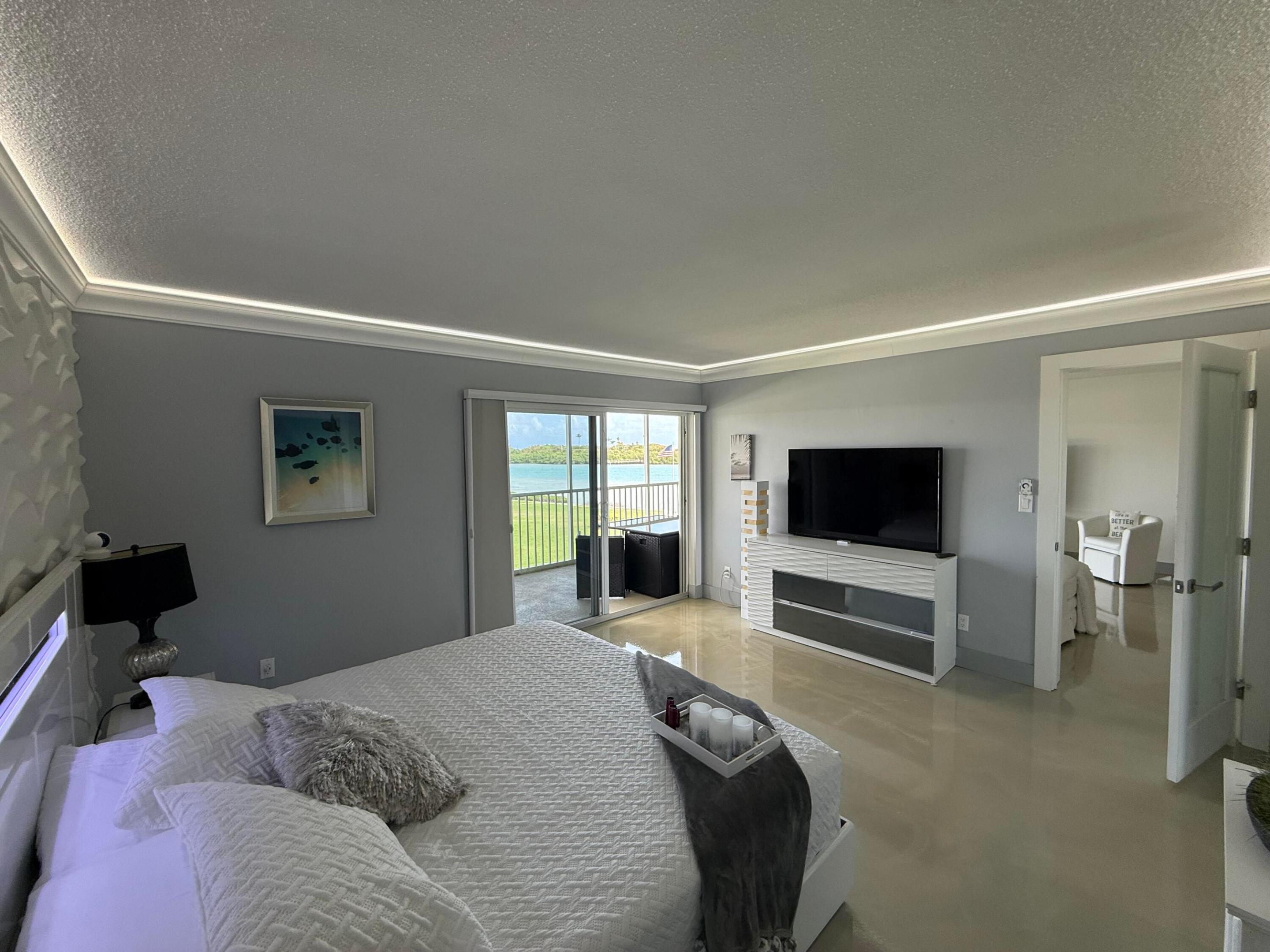 100 Waterway #E305, Tequesta FL 33469