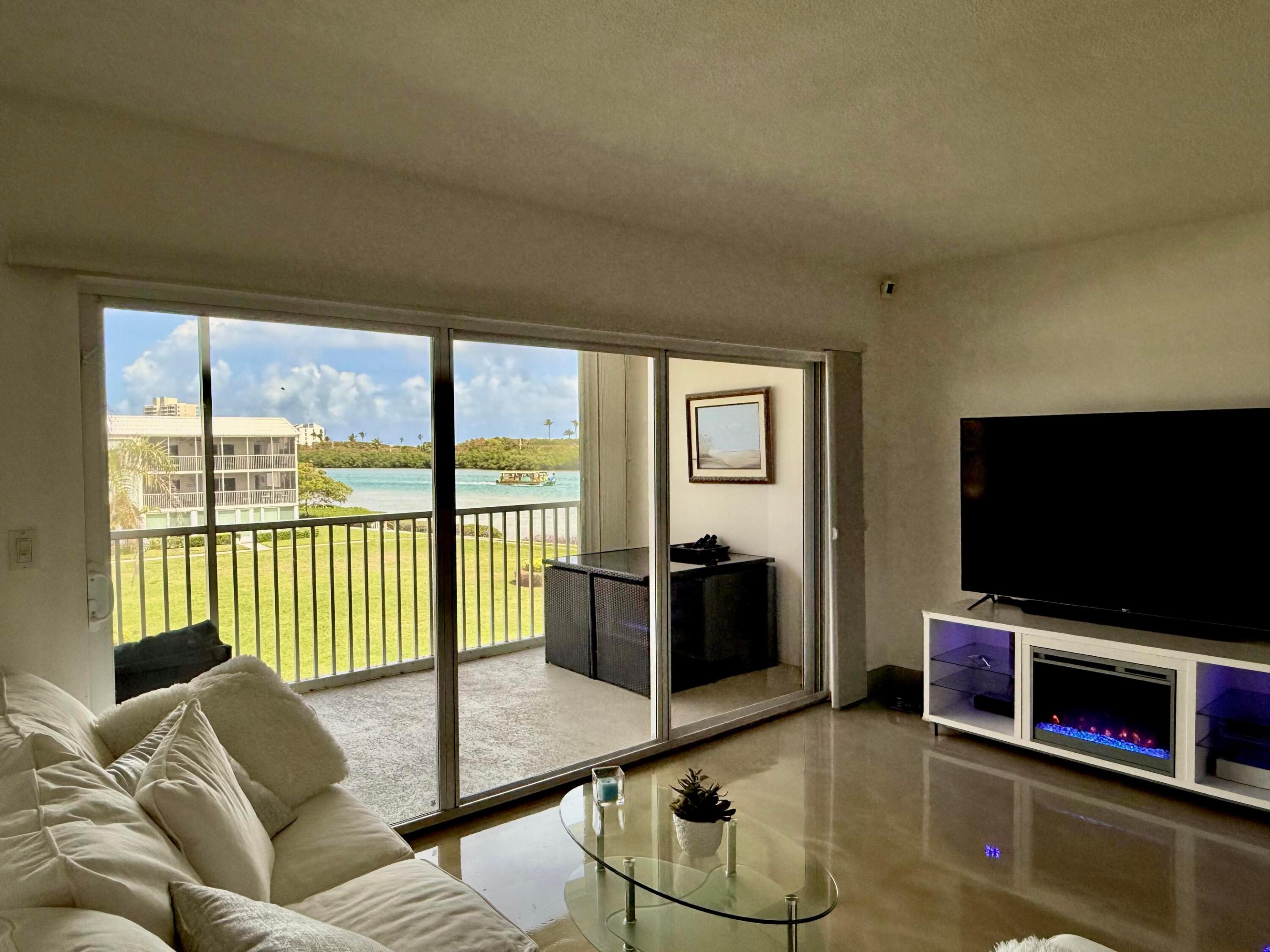 100 Waterway #E305, Tequesta FL 33469
