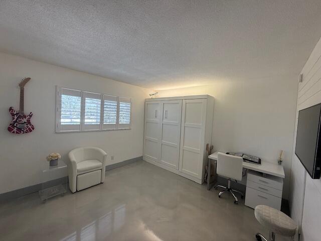 100 Waterway #E305, Tequesta FL 33469