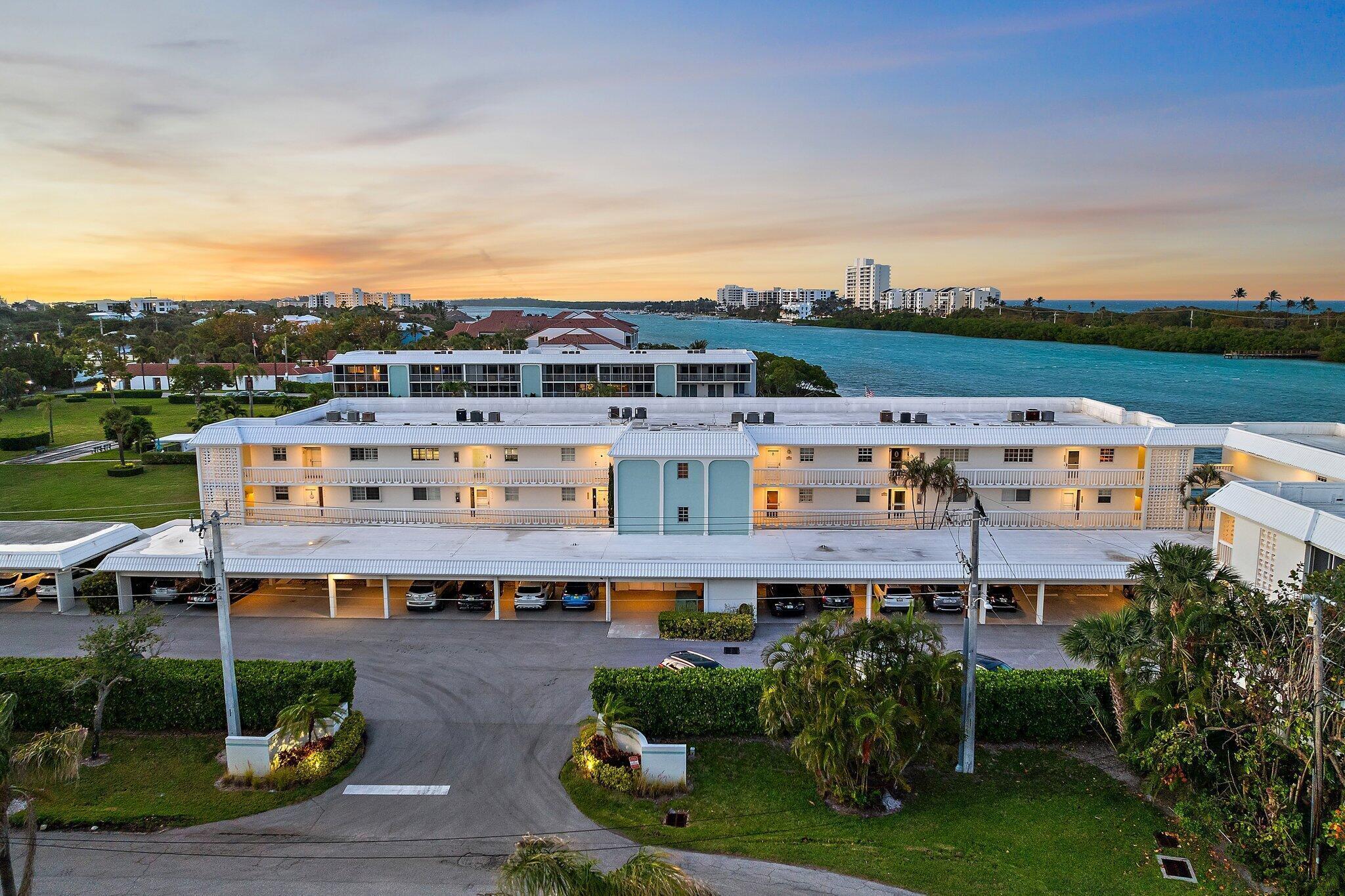 100 Waterway #E305, Tequesta FL 33469