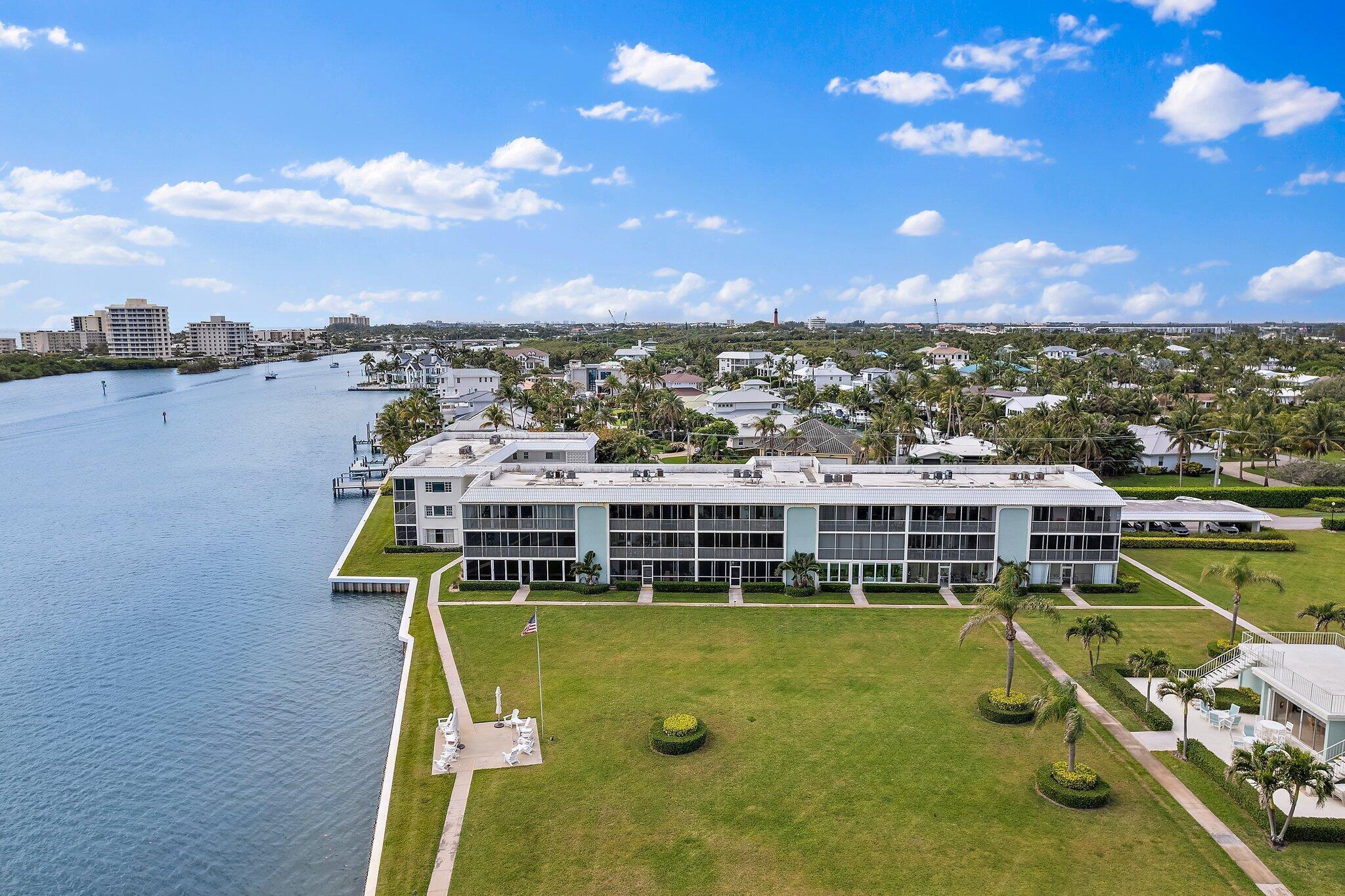 100 Waterway #E305, Tequesta FL 33469