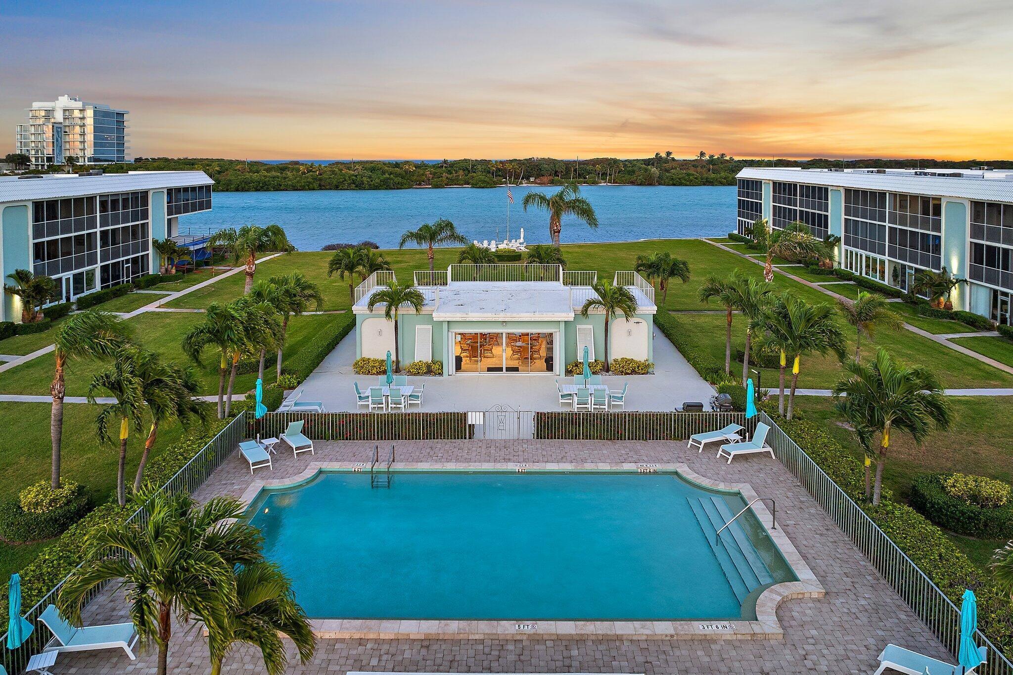 100 Waterway #E305, Tequesta FL 33469