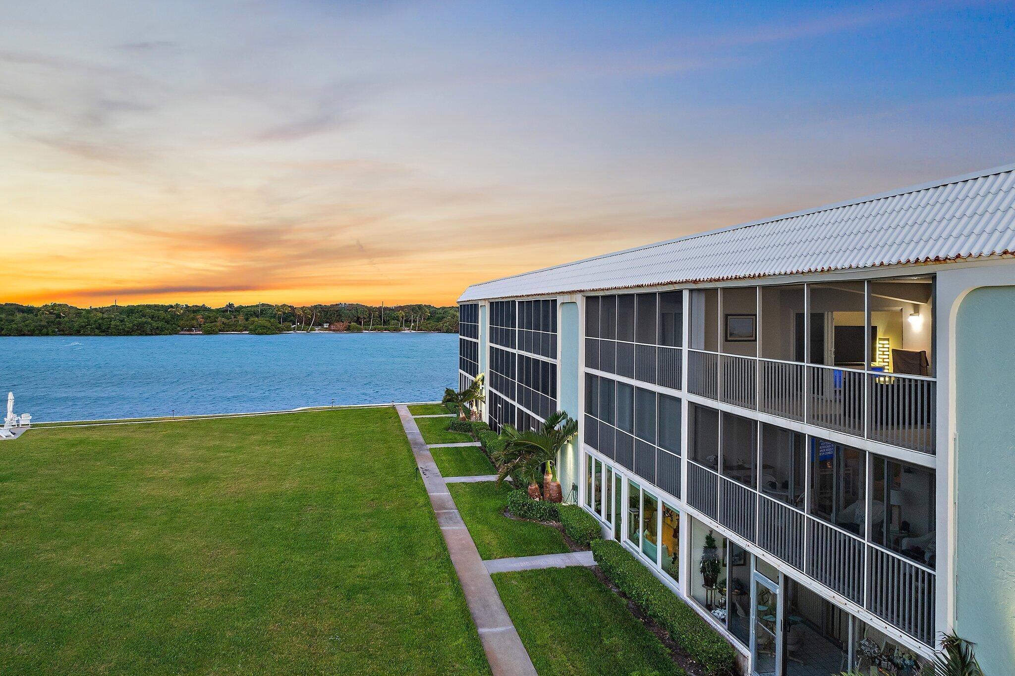 100 Waterway #E305, Tequesta FL 33469