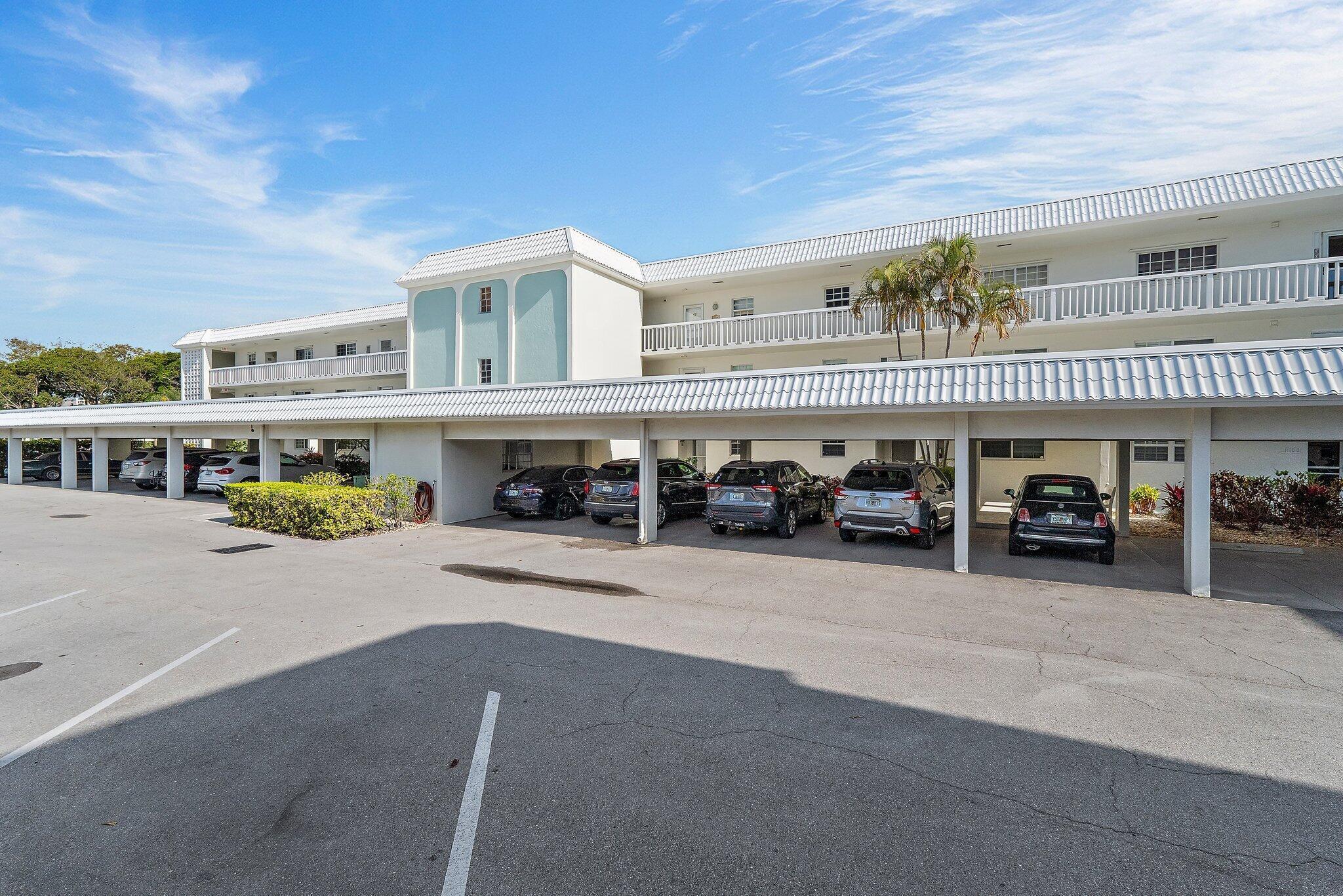 100 Waterway #E305, Tequesta FL 33469