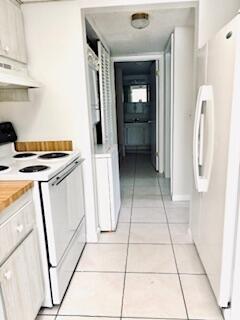 1876 Fairview Villas #2, West Palm Beach FL 33406