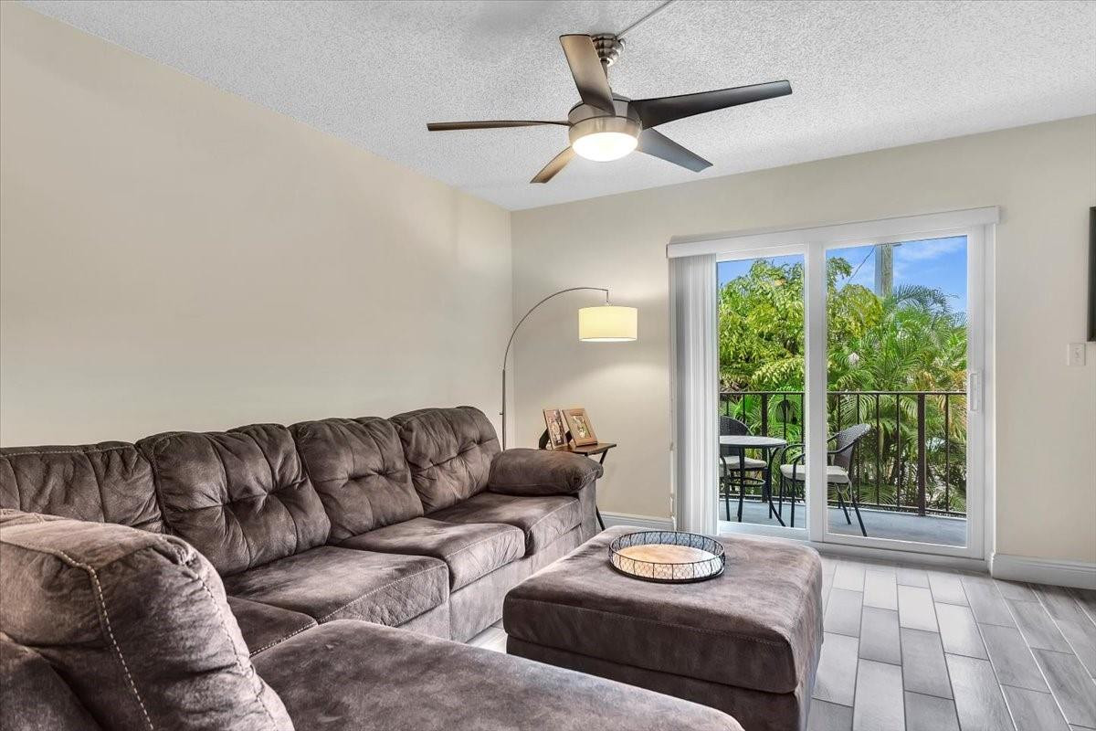 3909 N Ocean #210, Fort Lauderdale FL 33308