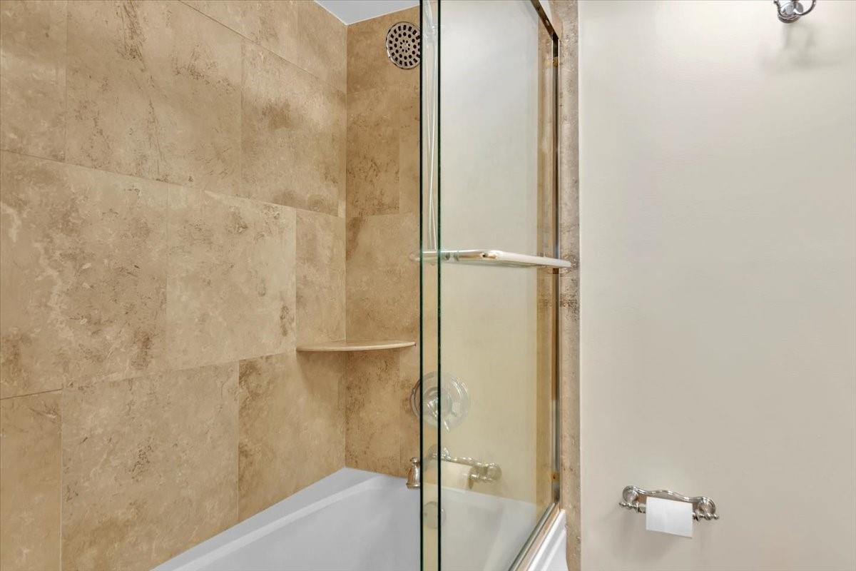 3909 N Ocean #210, Fort Lauderdale FL 33308