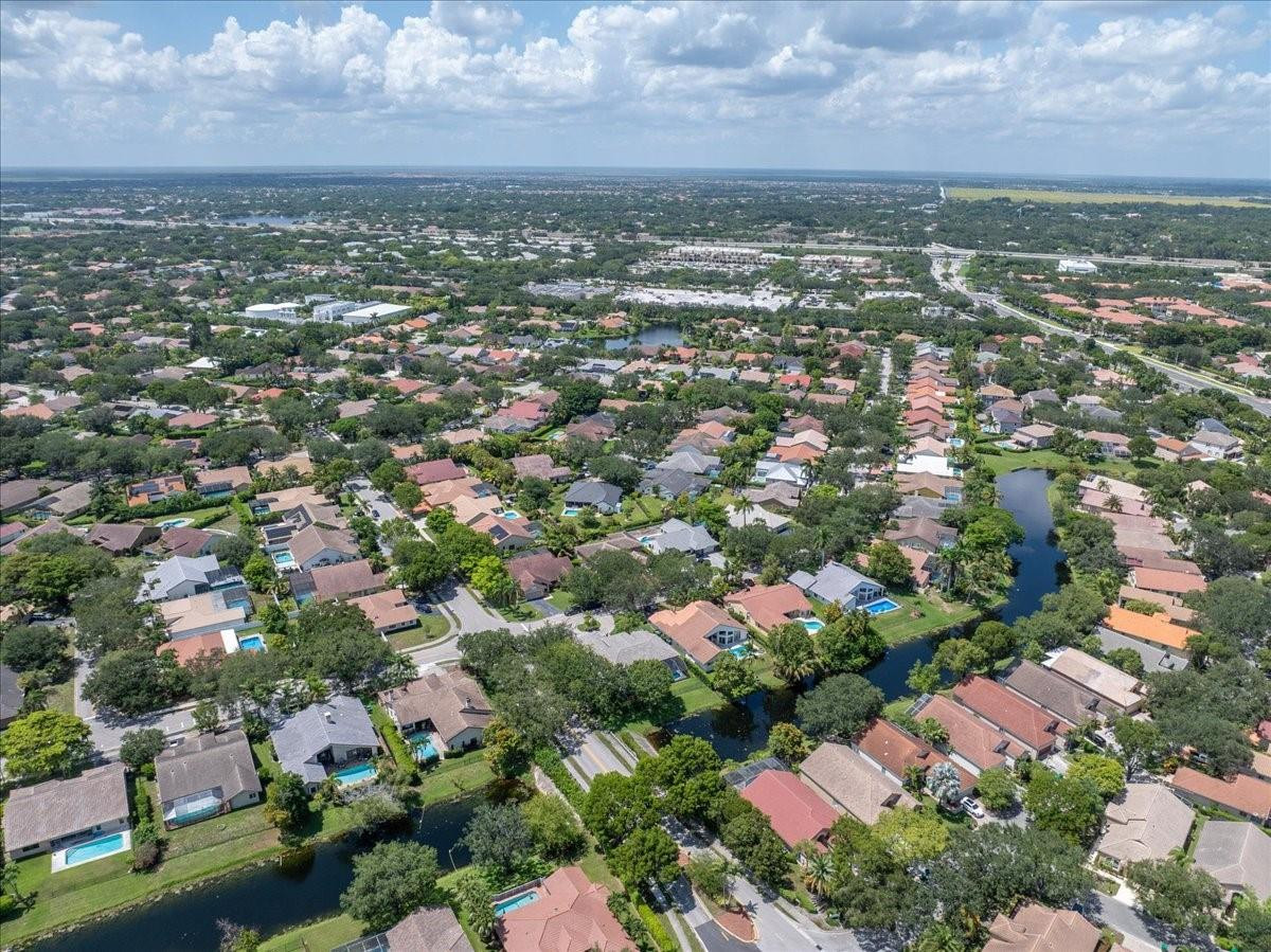 4911 NW 96th, Coral Springs FL 33076