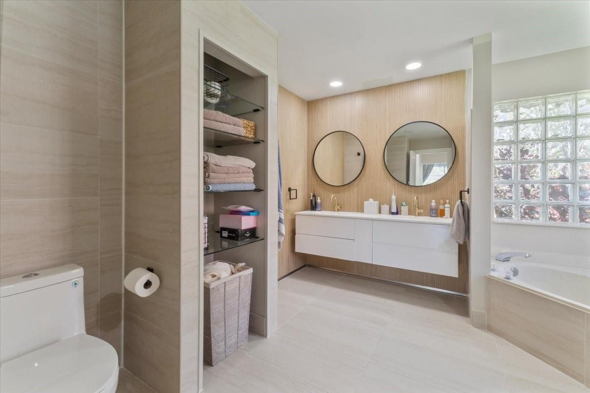 4911 NW 96th, Coral Springs FL 33076