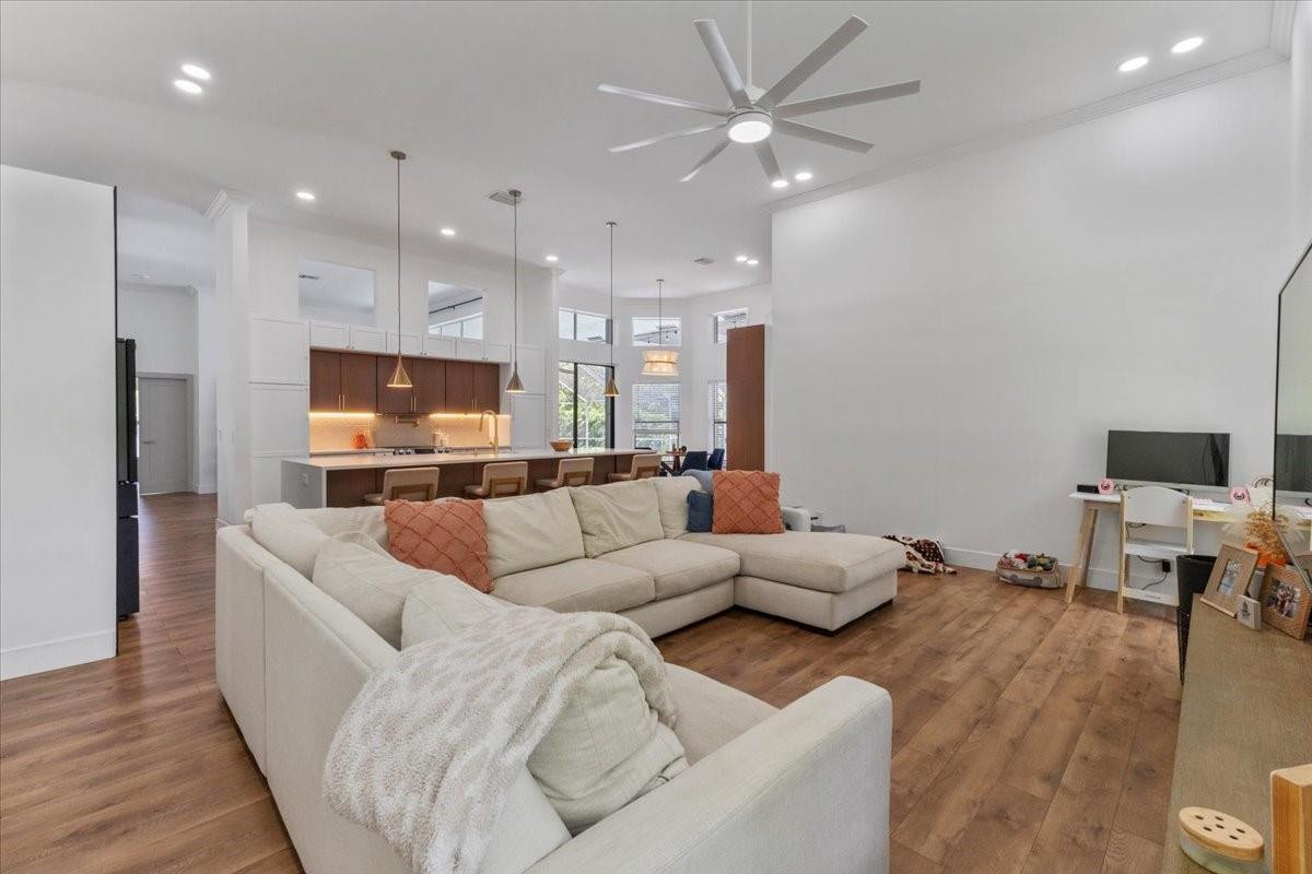 4911 NW 96th, Coral Springs FL 33076