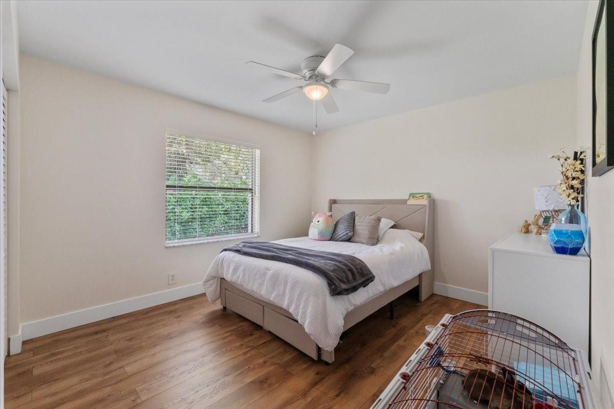 4911 NW 96th, Coral Springs FL 33076